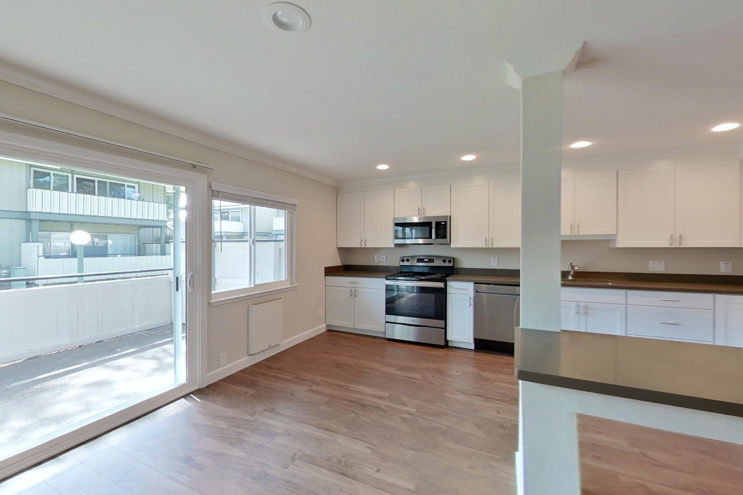 LIVING ROOM (representative of this floor plan)