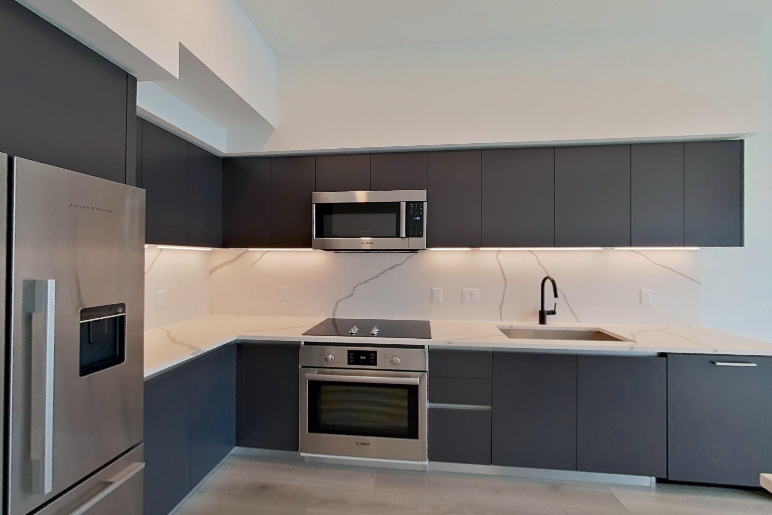 KITCHEN (representative of this floor plan)