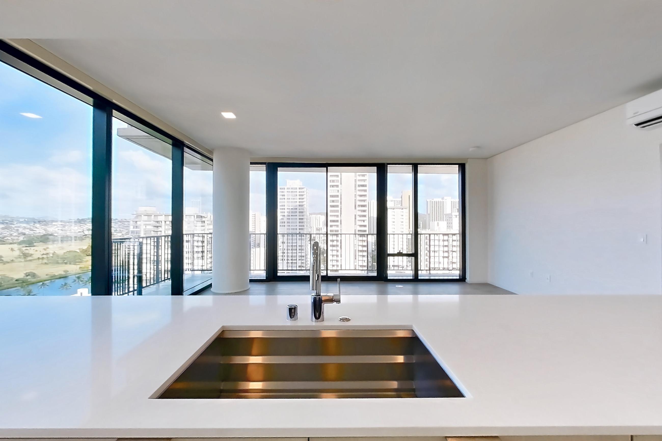 KITCHEN SINK