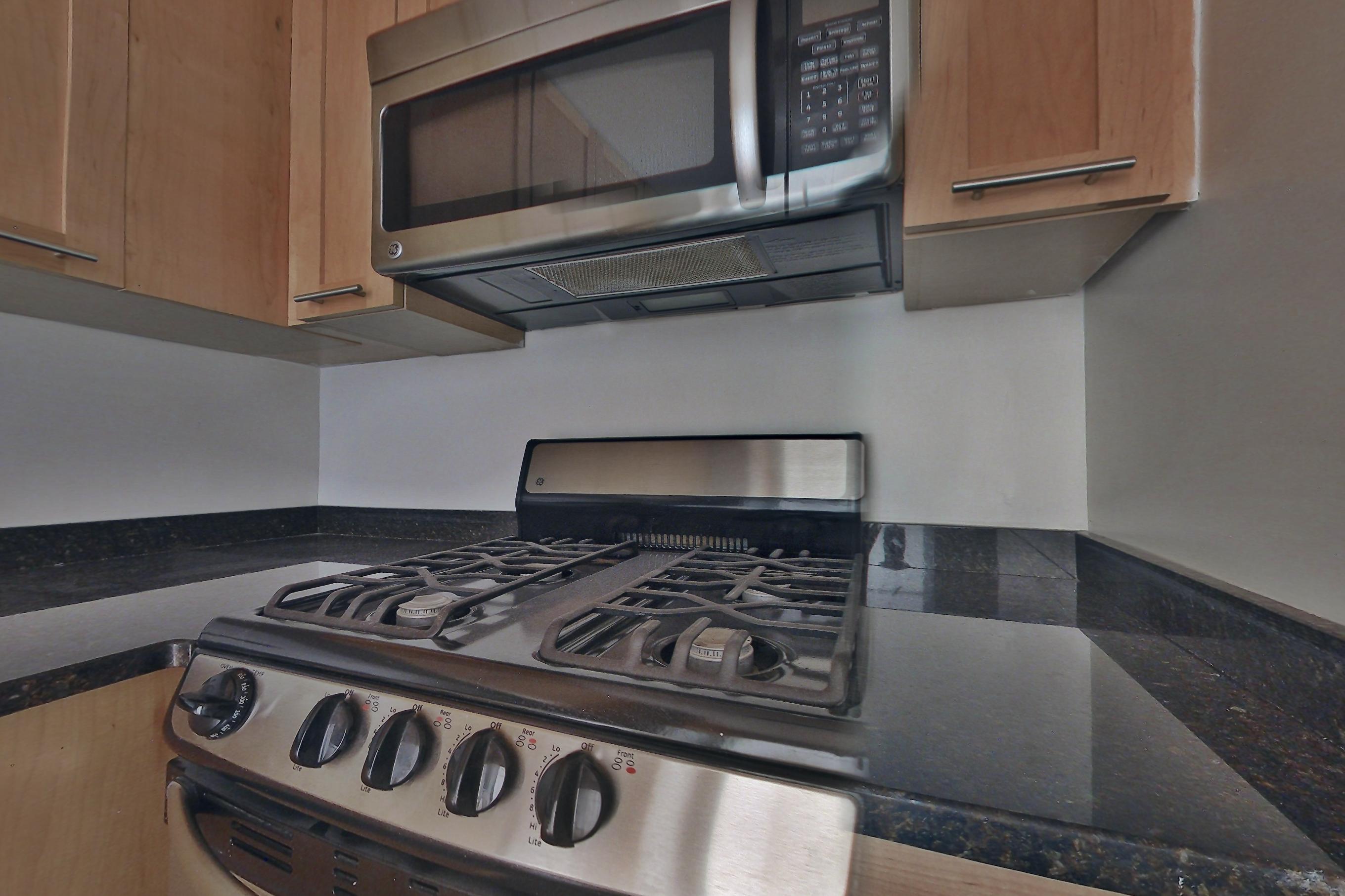 KITCHEN CORNER