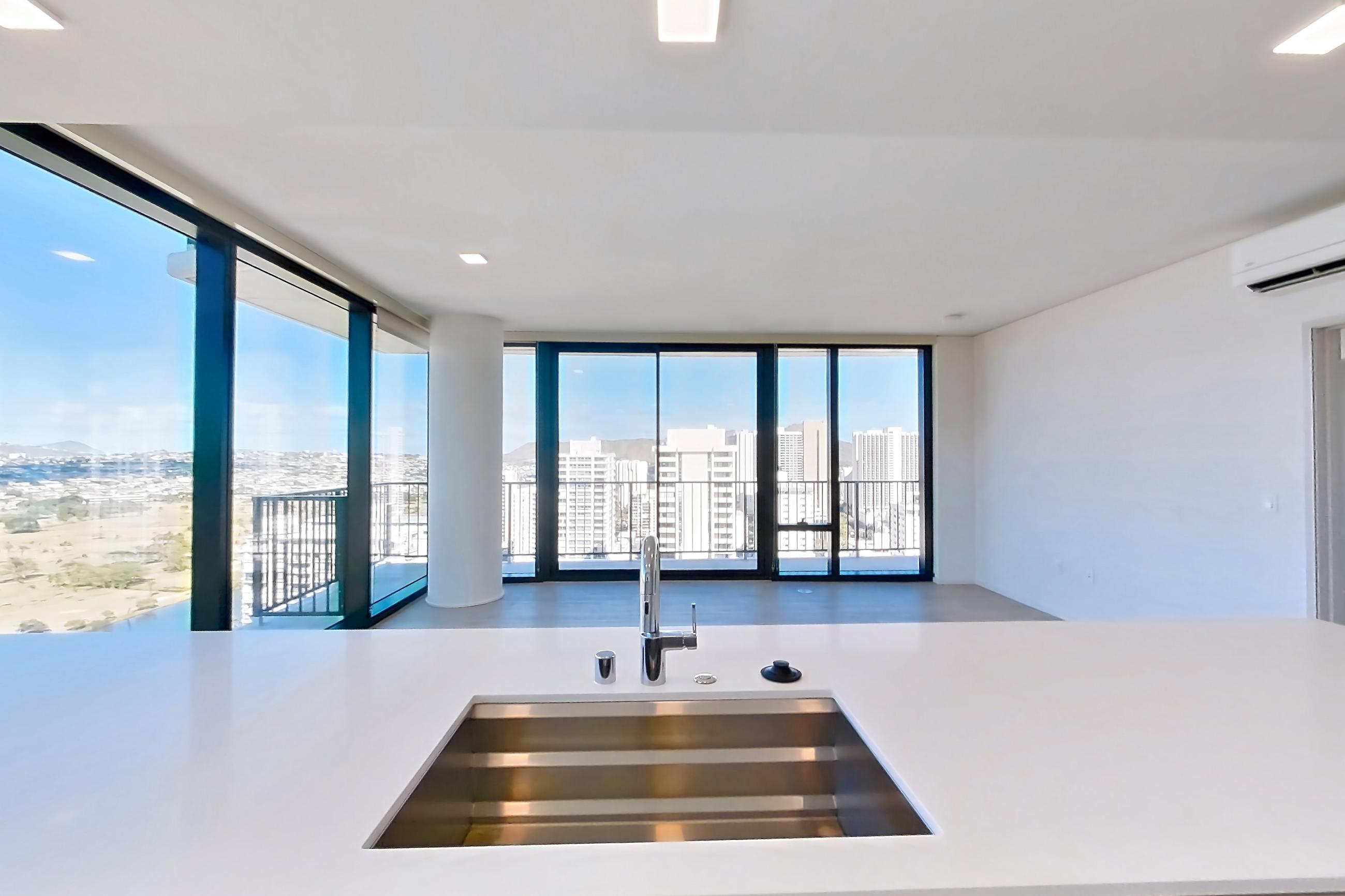 KITCHEN SINK
