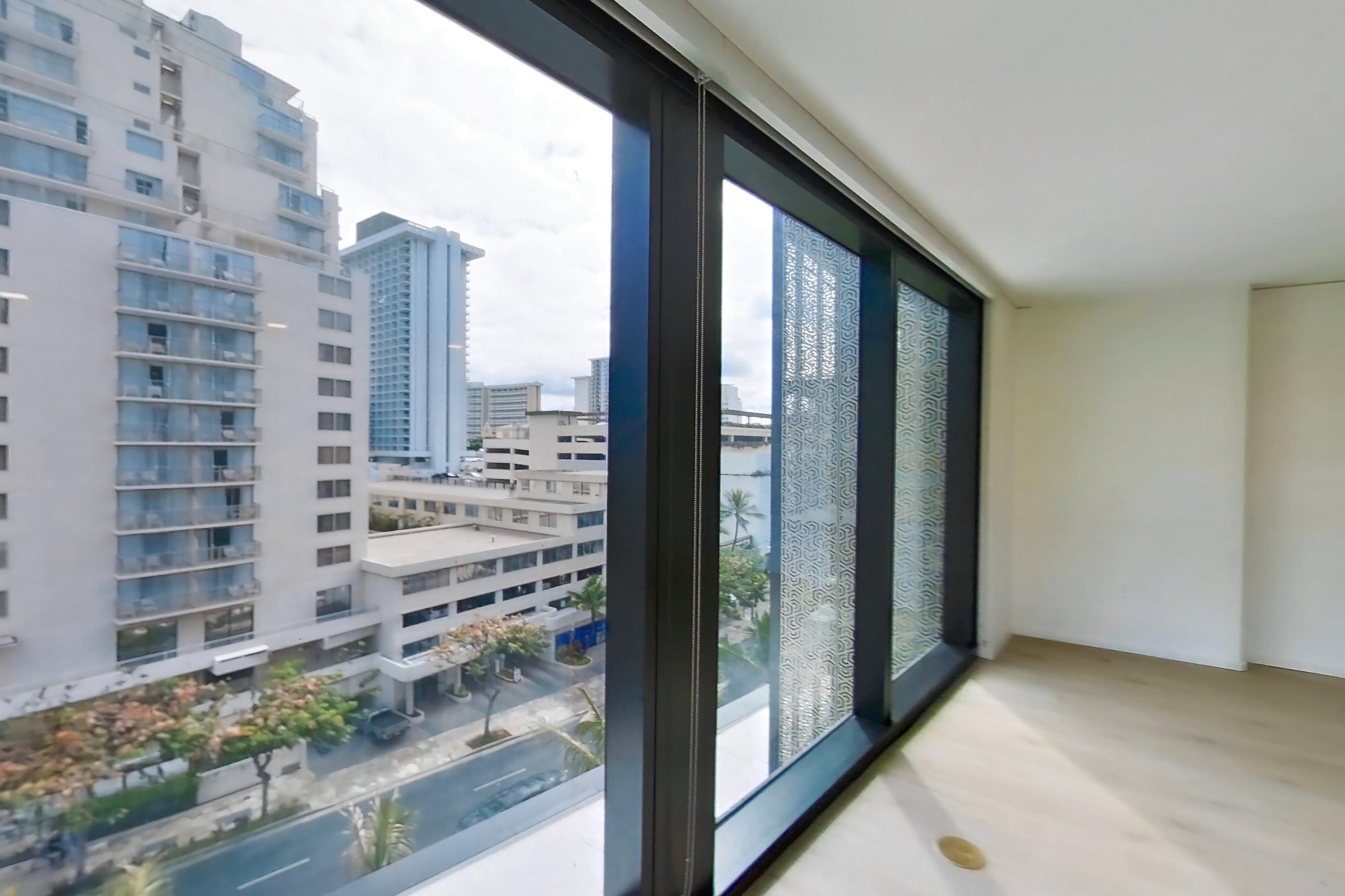LIVING SPACE 2
