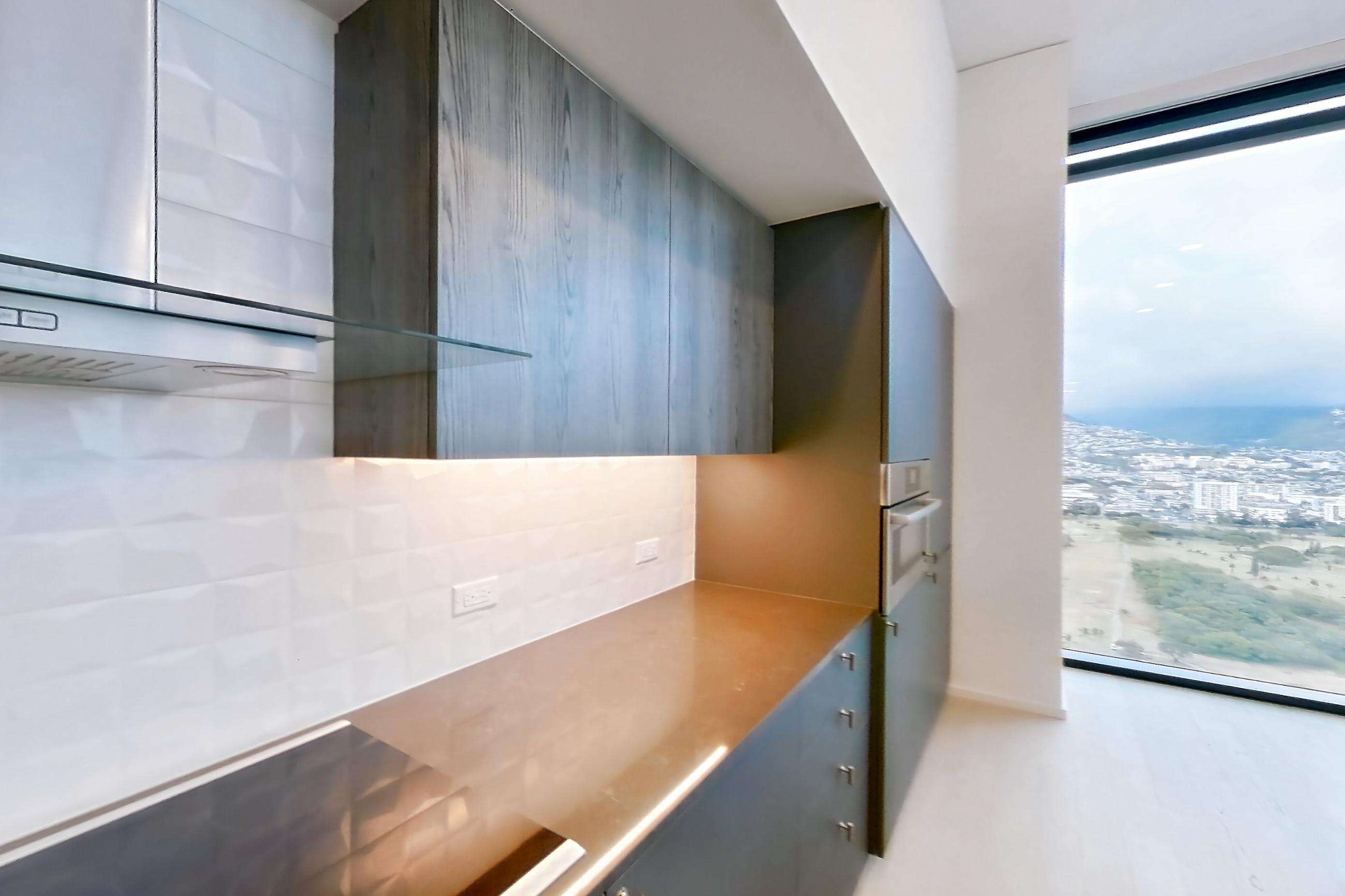 KITCHEN SINK