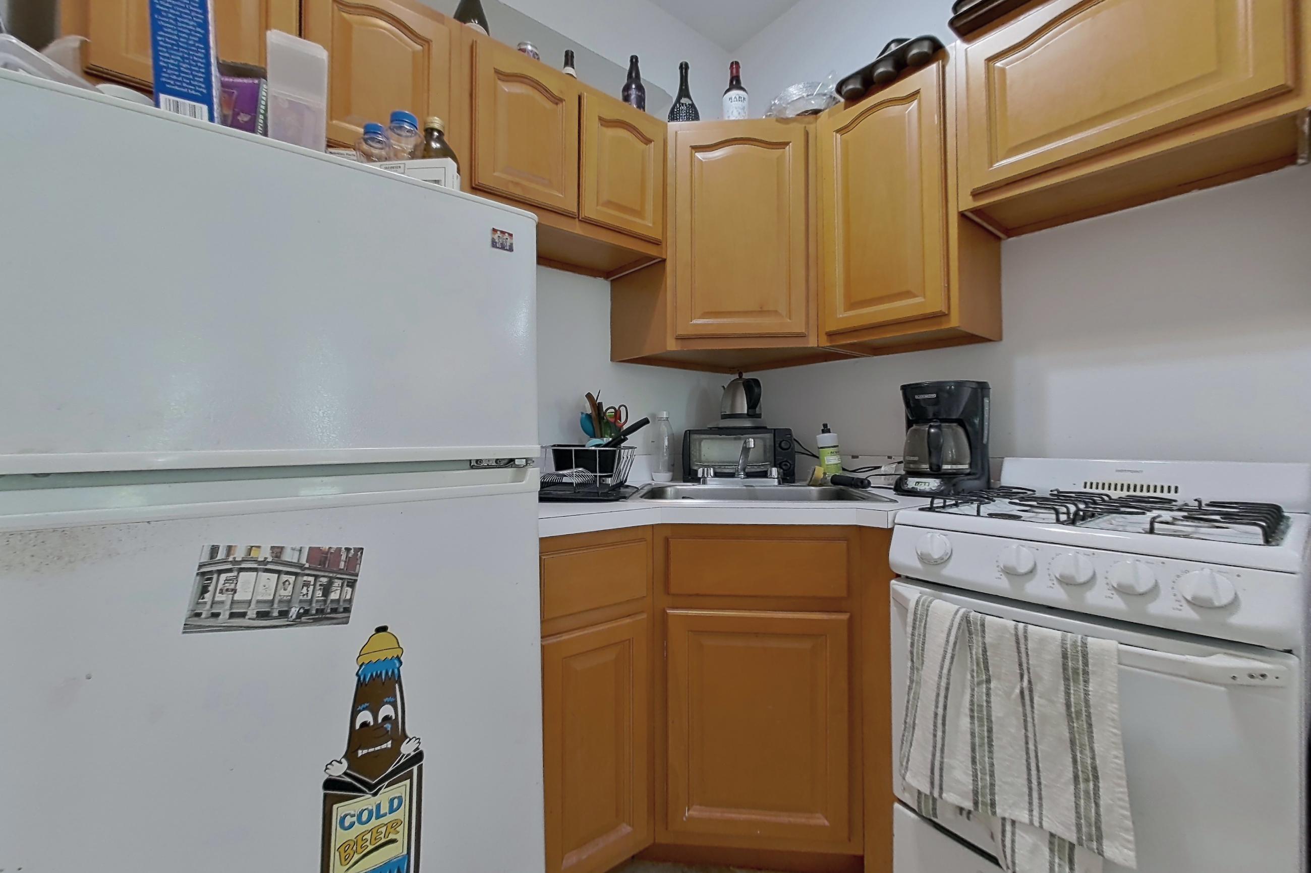 LIVING SPACE ENTRY