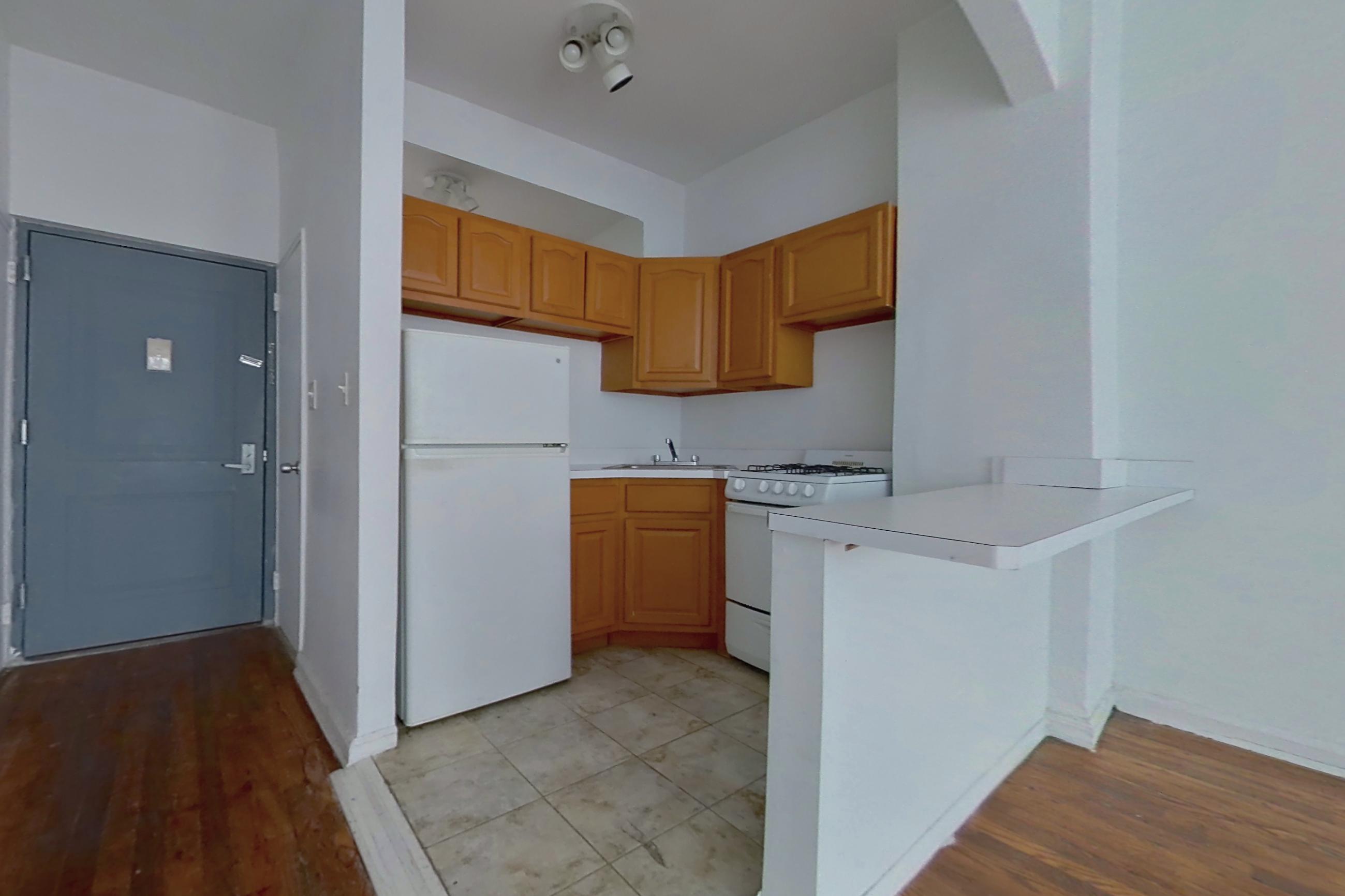 LIVING SPACE 1