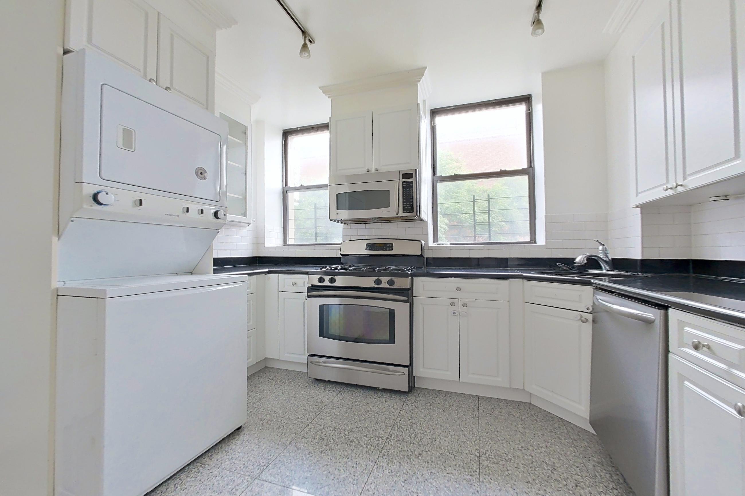 KITCHEN2