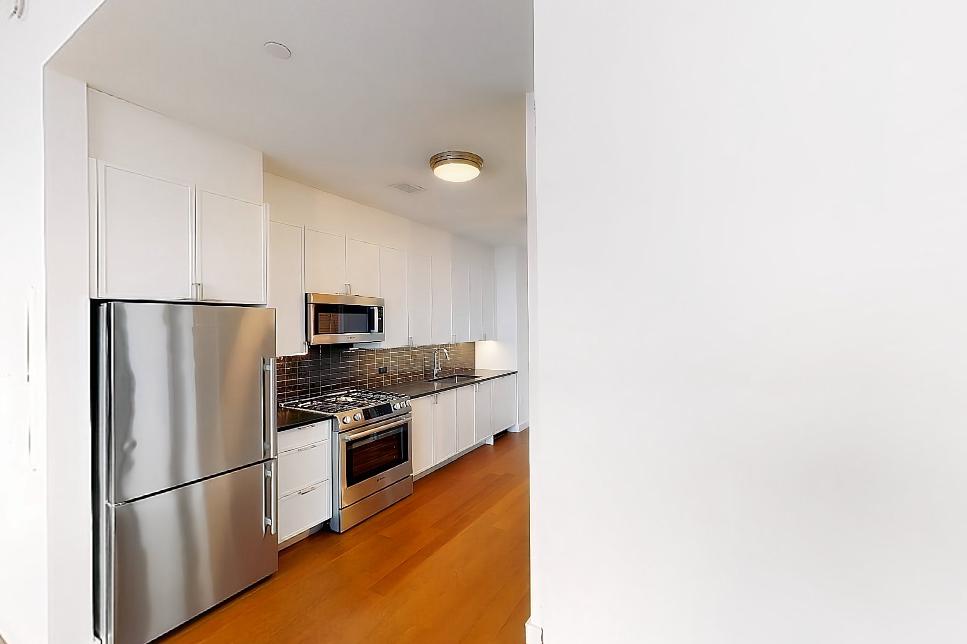 LIVING SPACE B