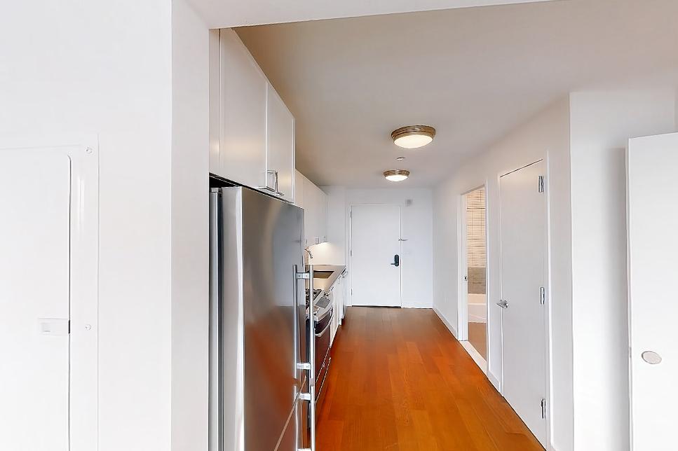 KITCHEN & LAUNDRY