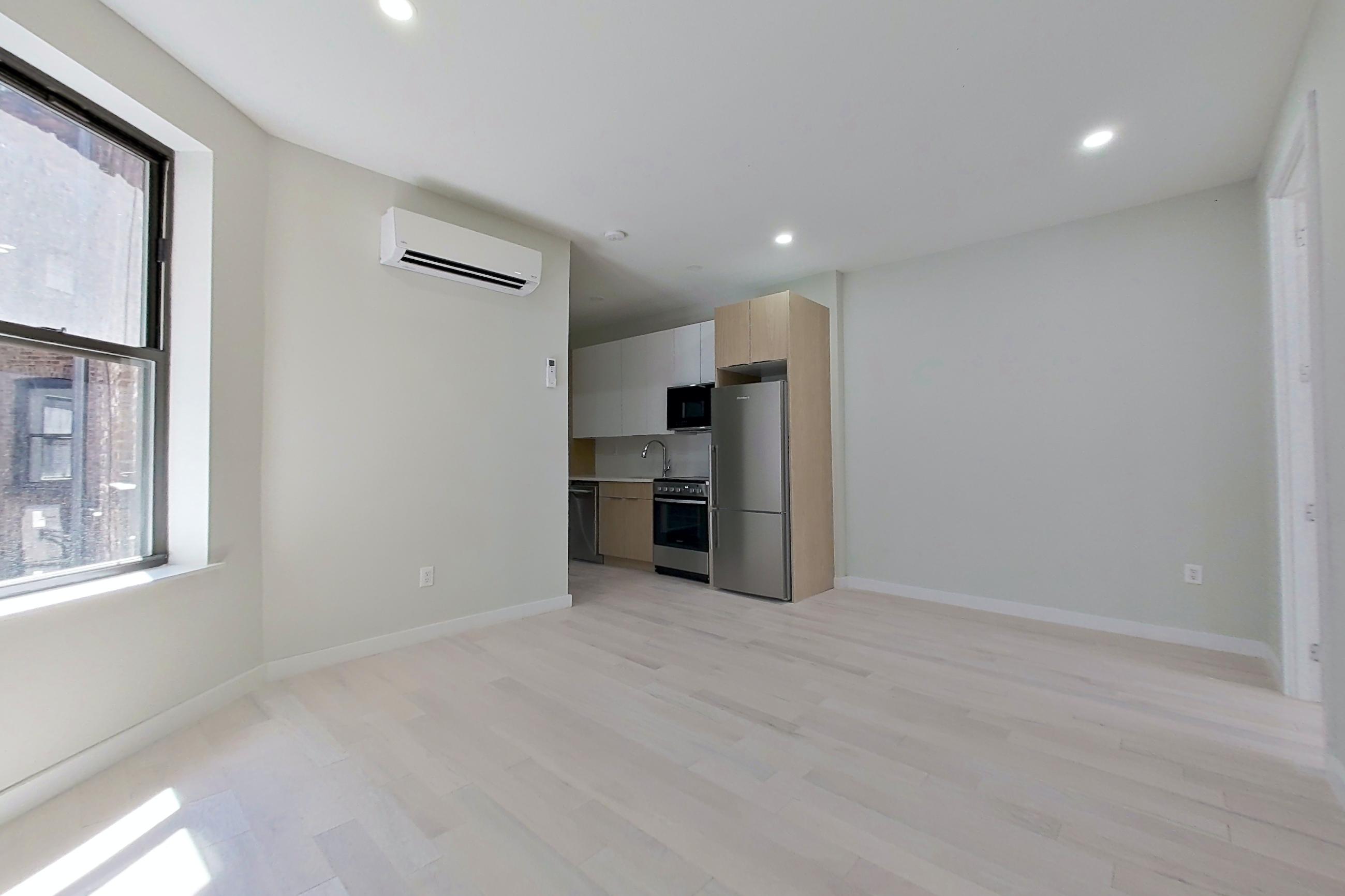 LIVING ROOM CORNER