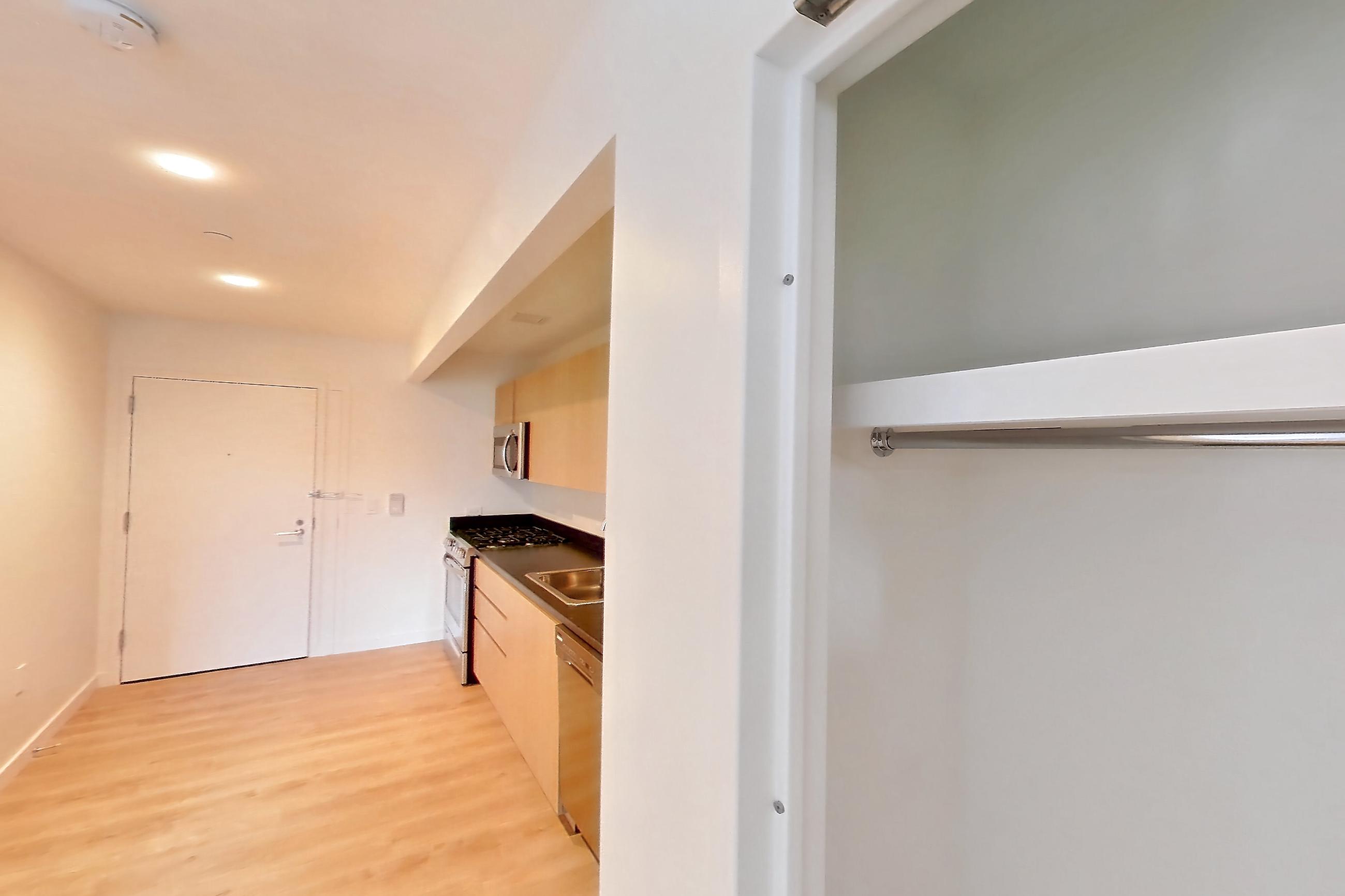 LIVING SPACE CLOSET 1