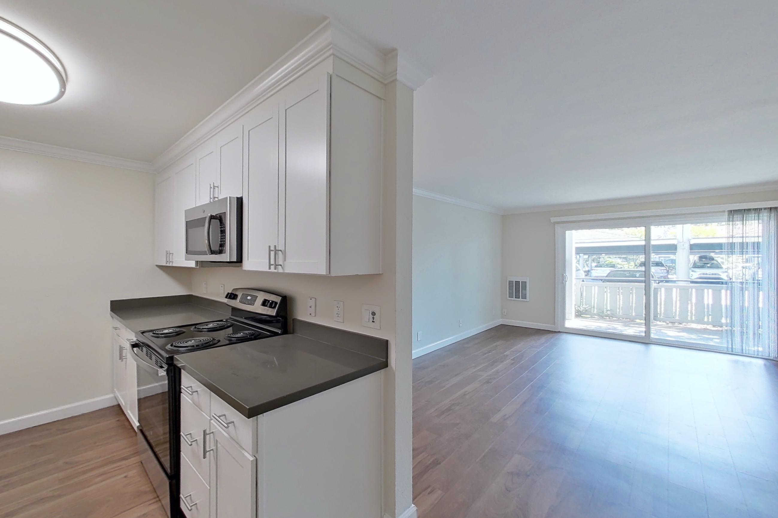DINING ROOM (representative of this floor plan)