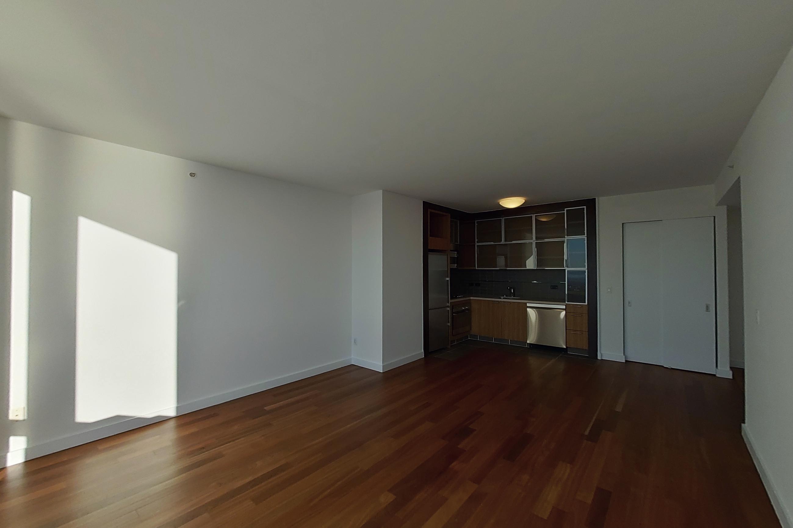 LIVING ROOM CORNER 1