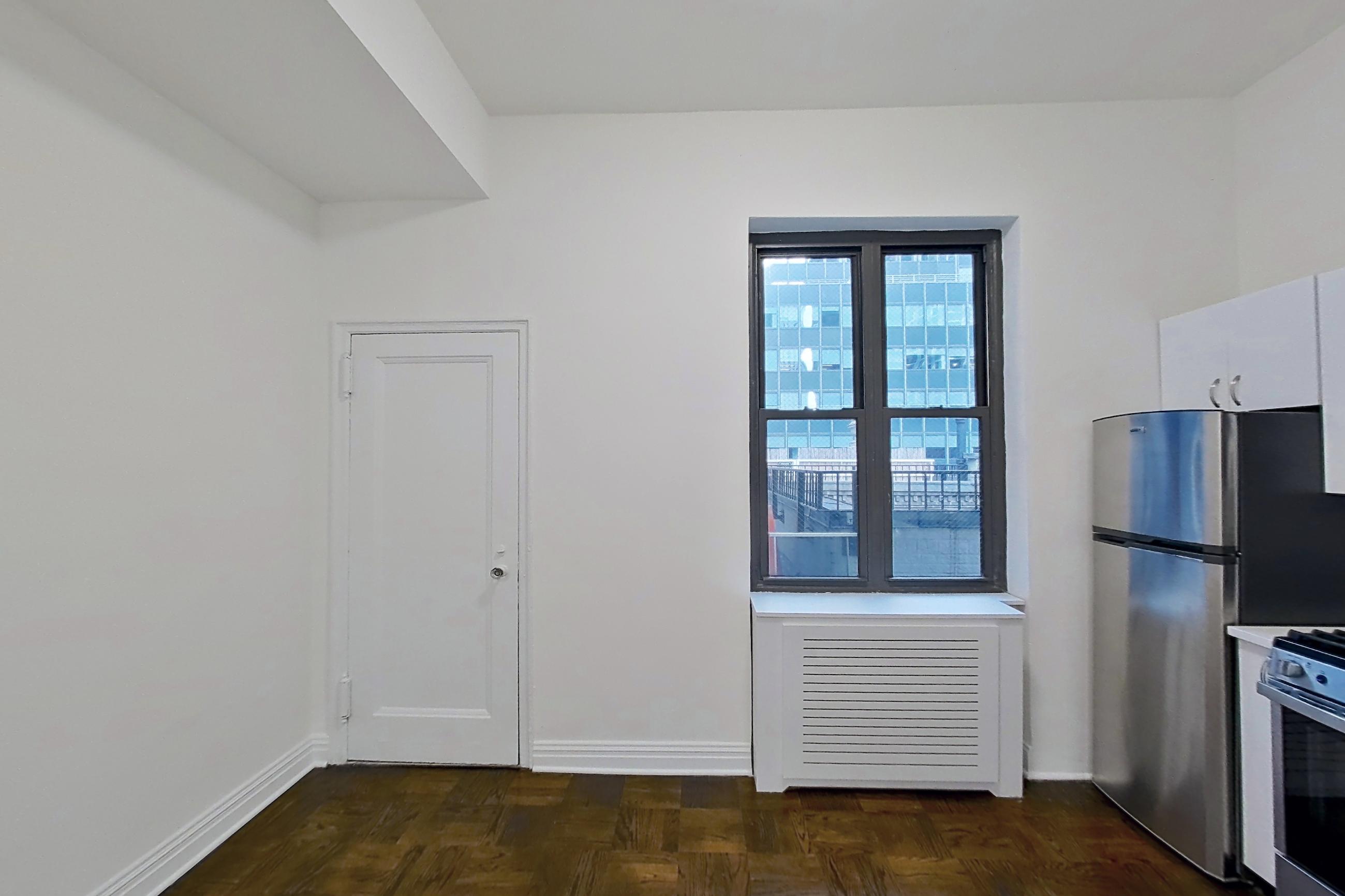 LIVING SPACE CORNER 1