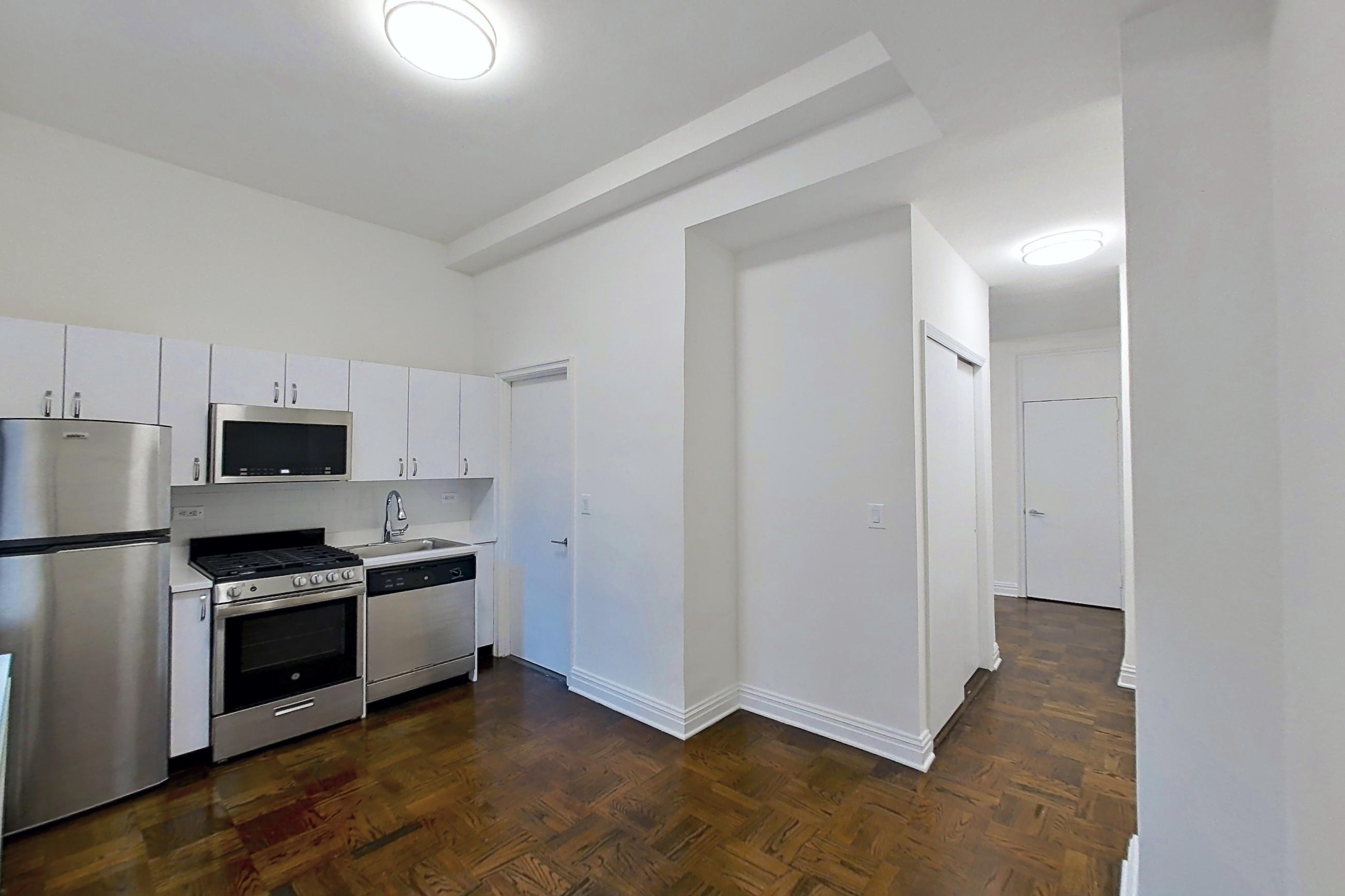 LIVING SPACE CORNER 2