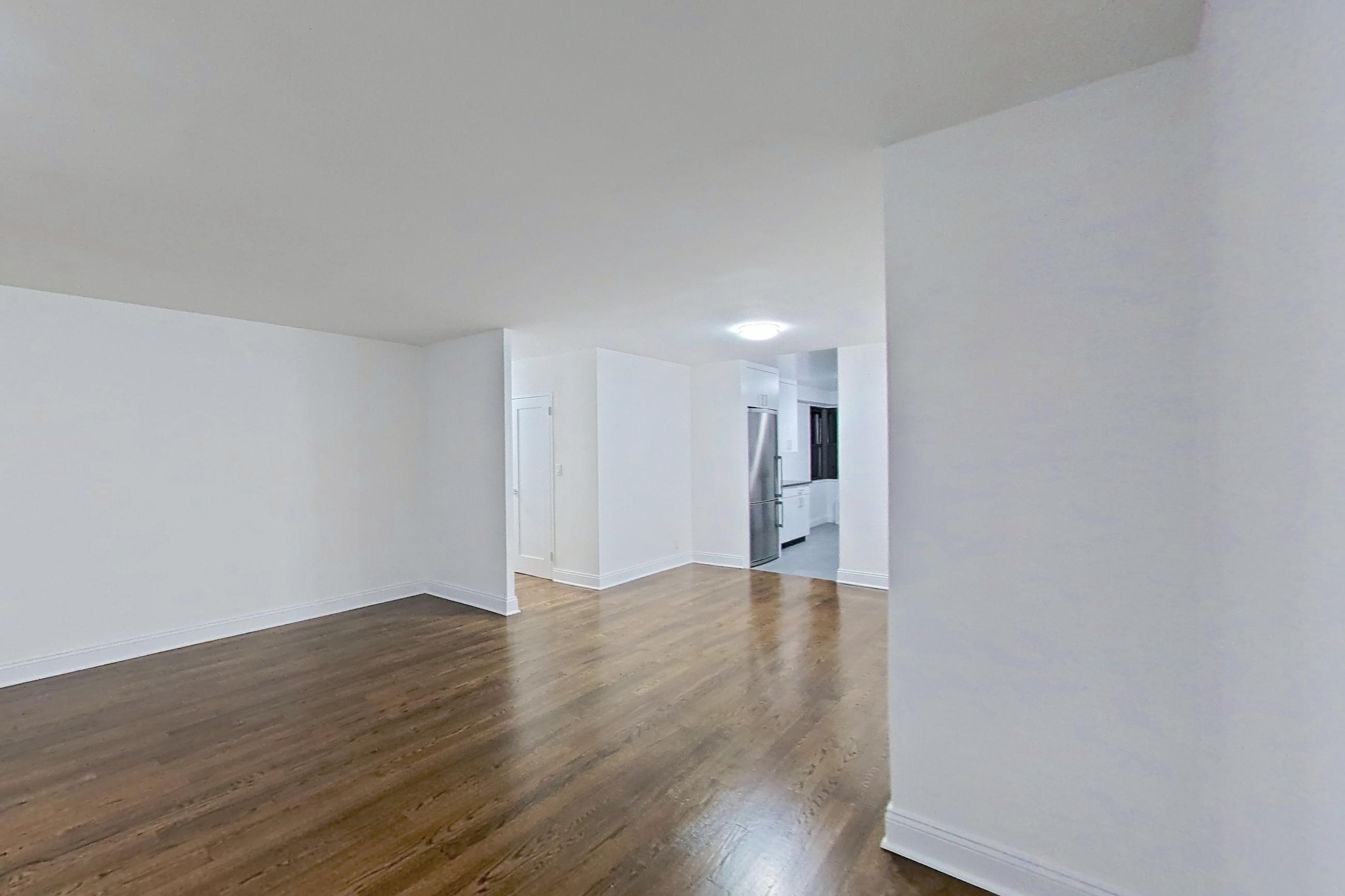 LIVING ROOM 3