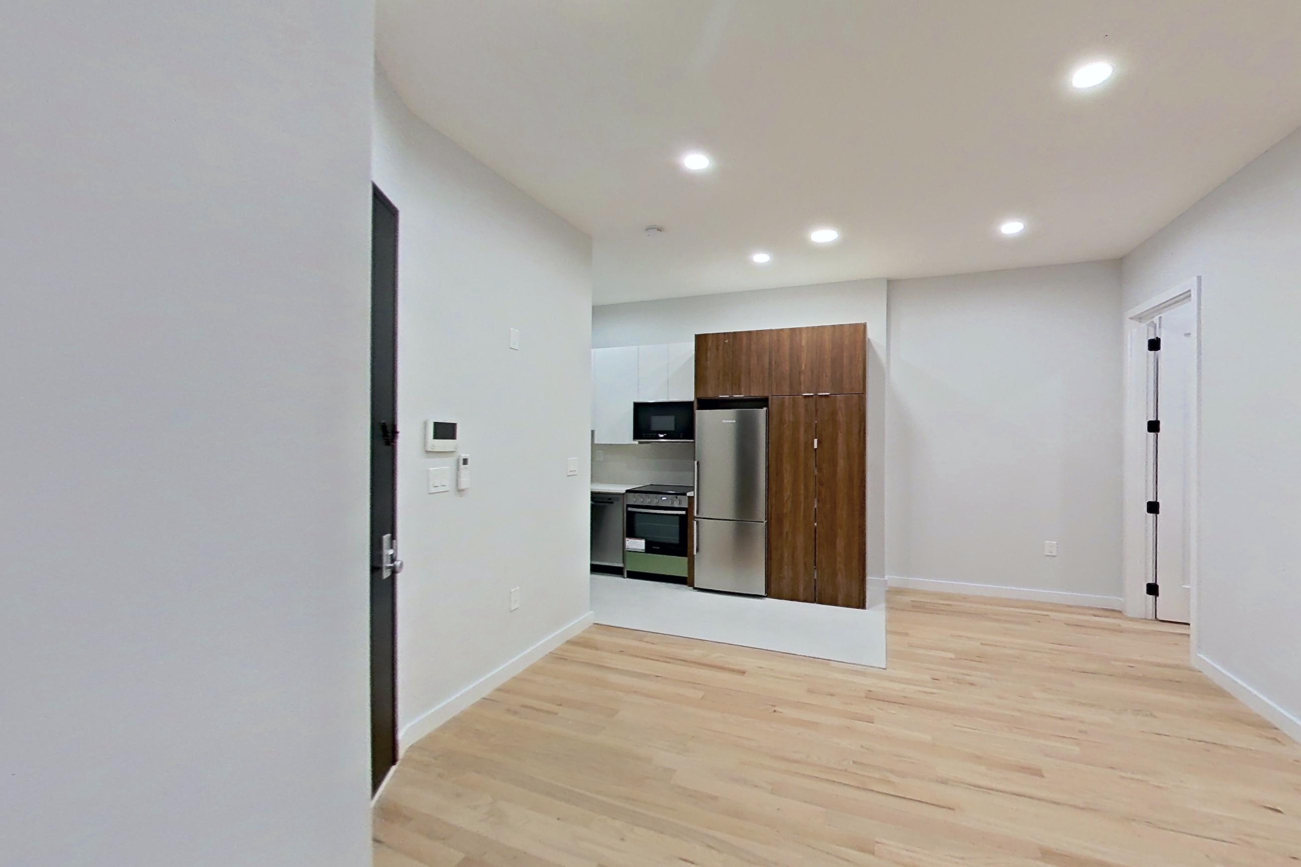 LIVING ROOM 1