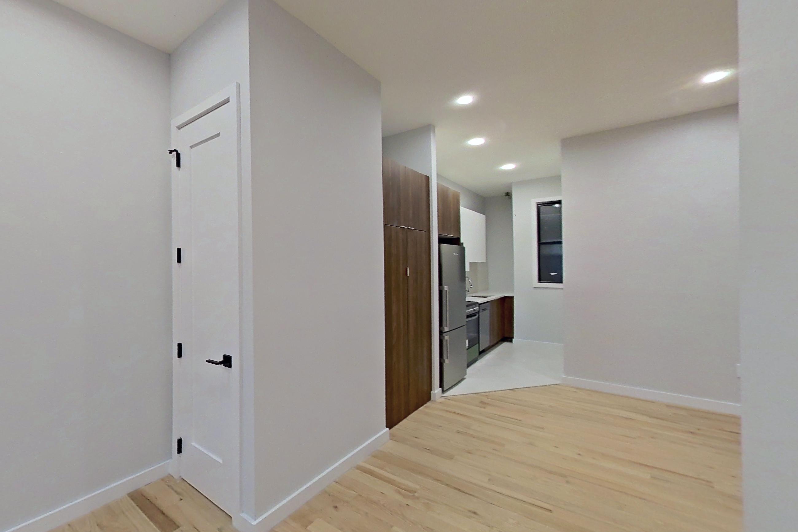 LIVING ROOM 1