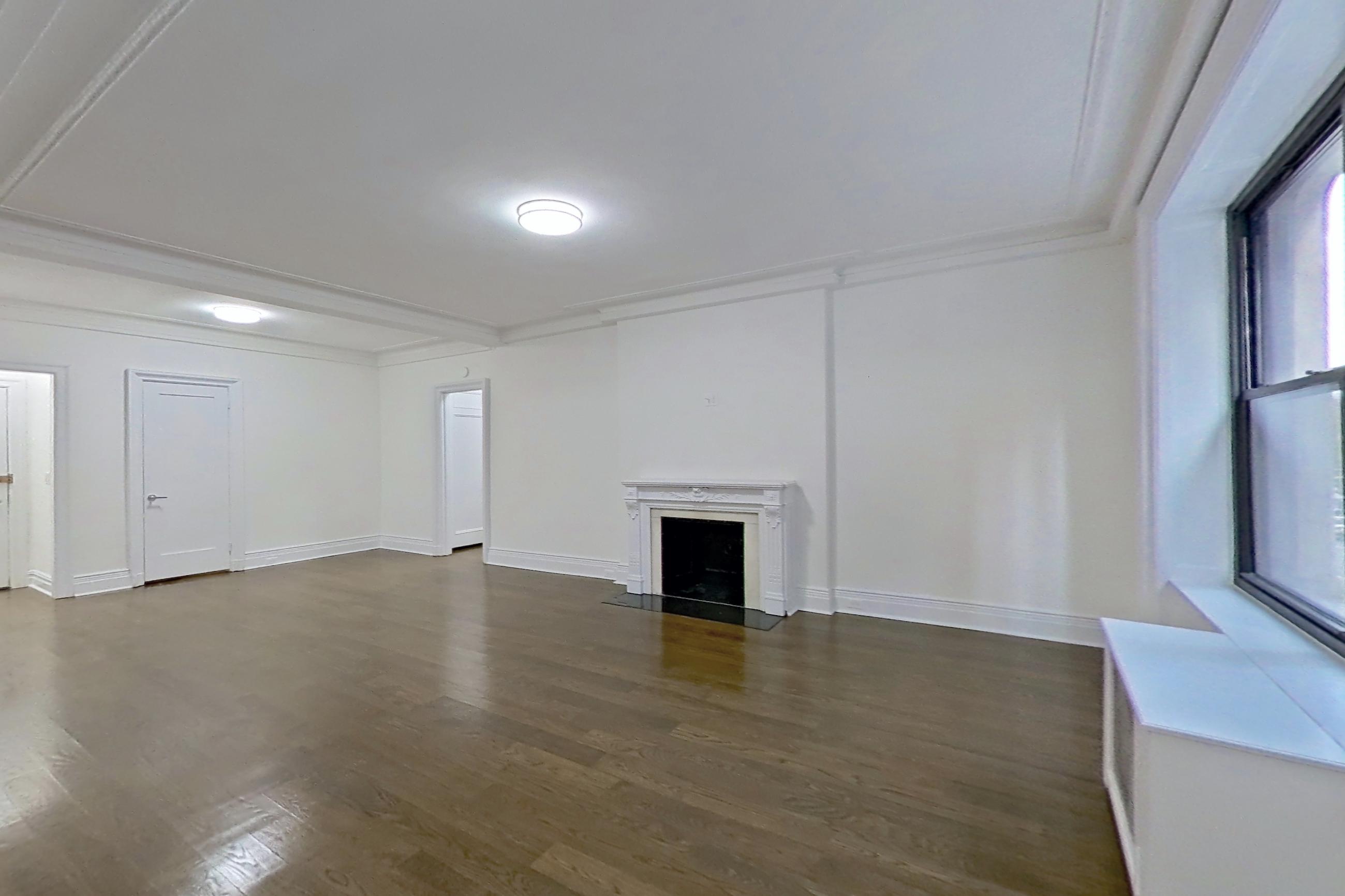 LIVING ROOM 3