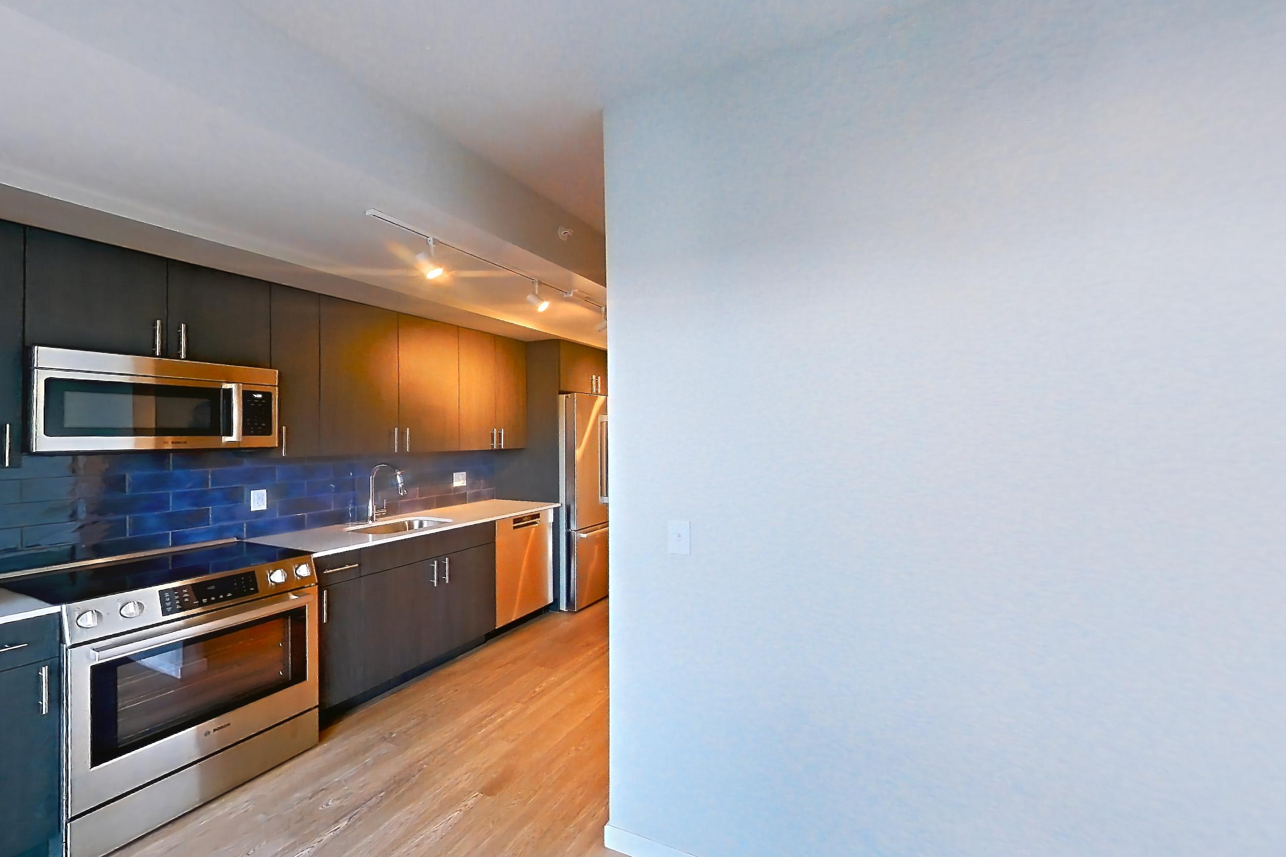 LIVING SPACE 2