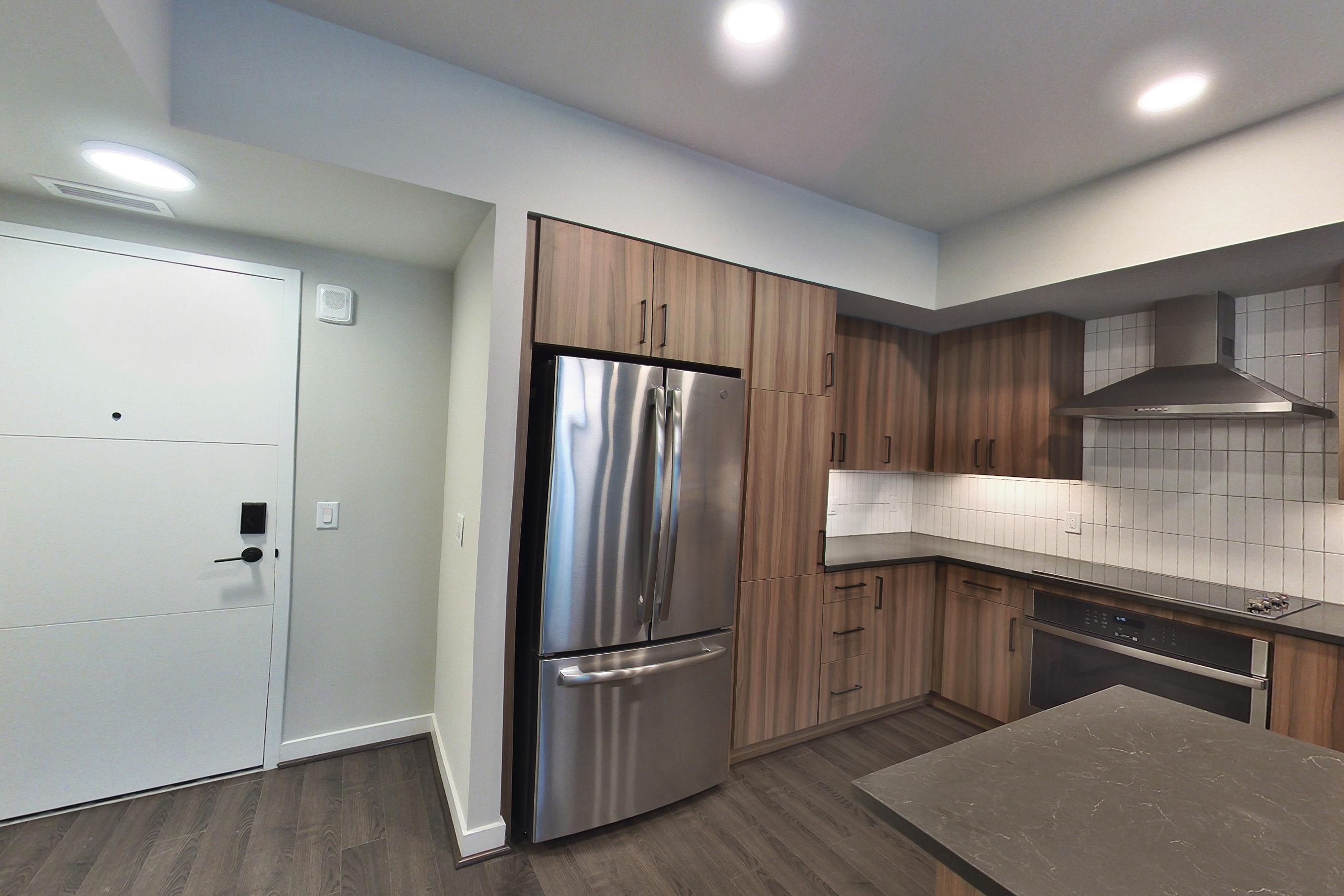 KITCHEN CLOSET