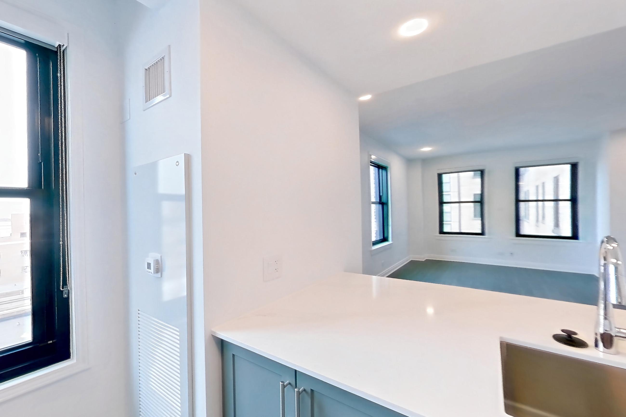 KITCHEN  CONT