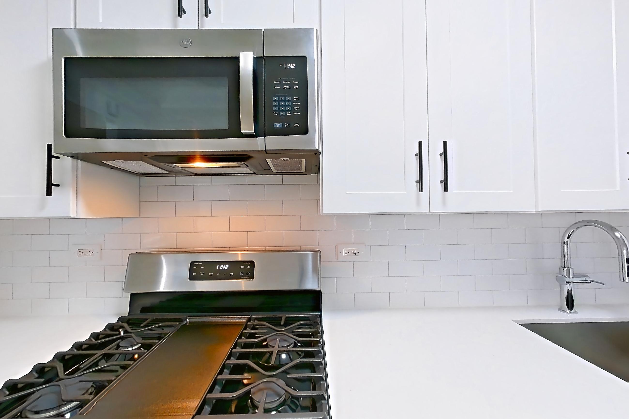 Kitchen in Apartment 30-30c at Waterside Plaza, 0B floor plan