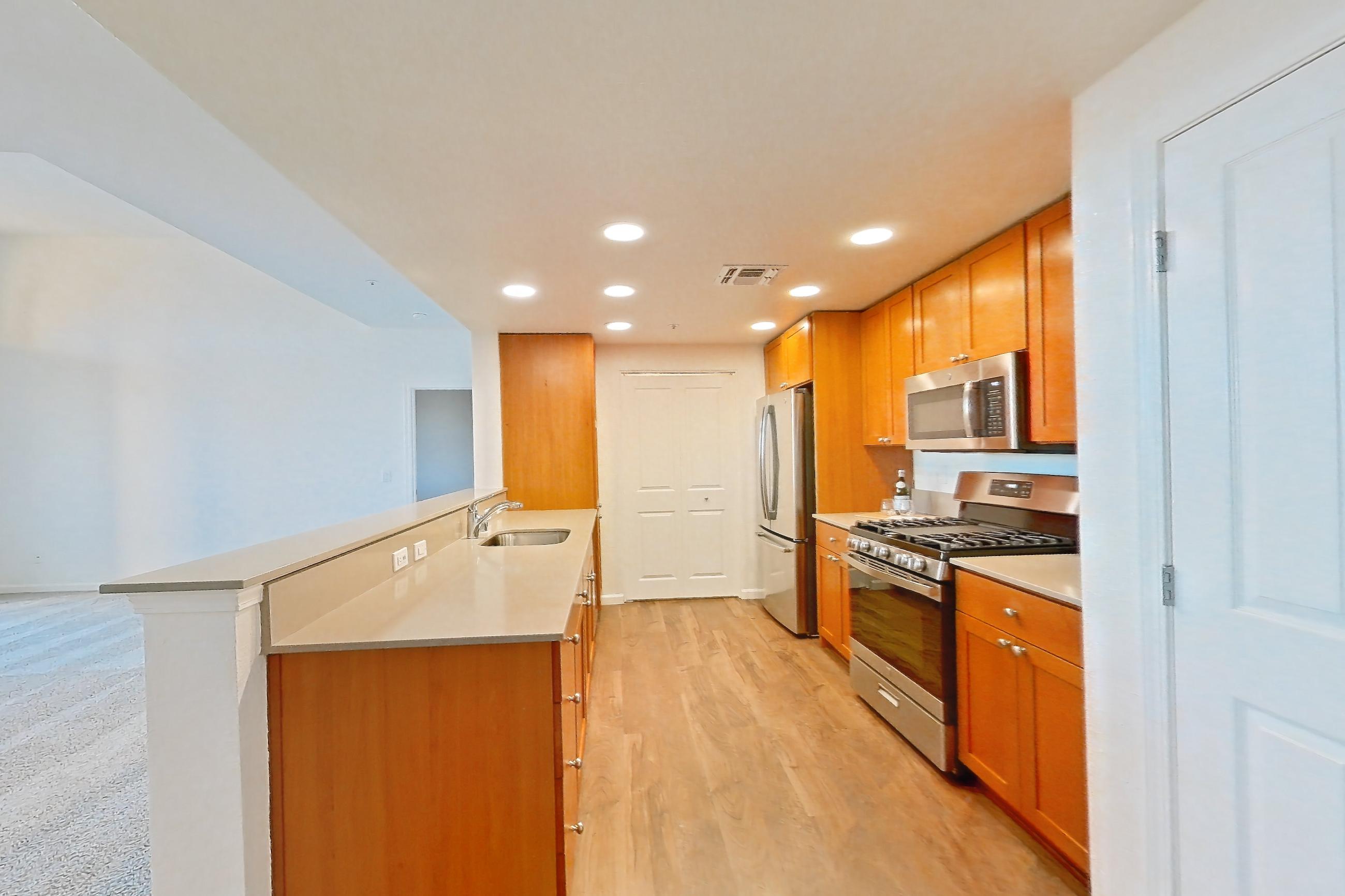 KITCHEN ENTRY