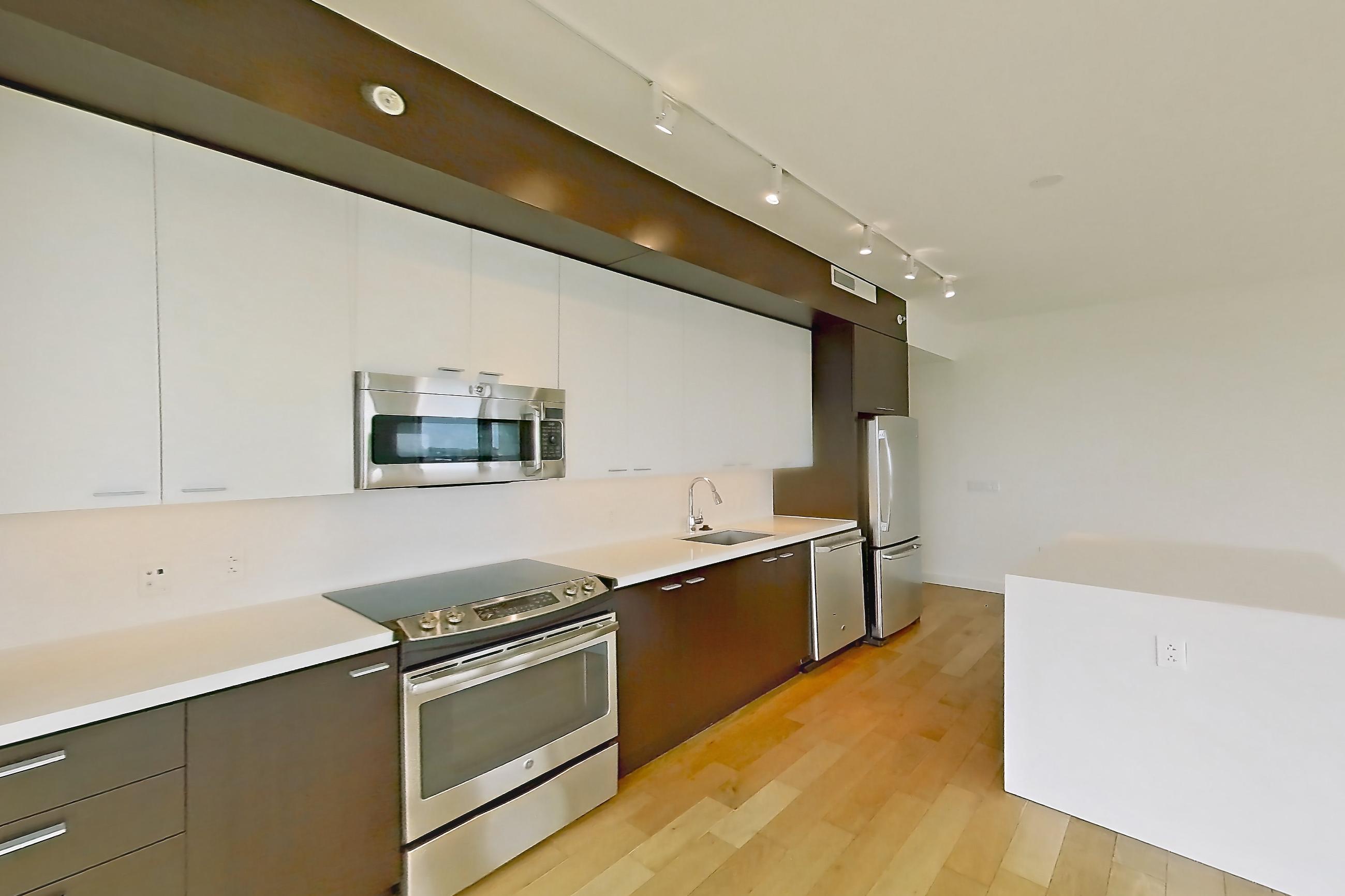 DINING ROOM (representative of this floor plan)