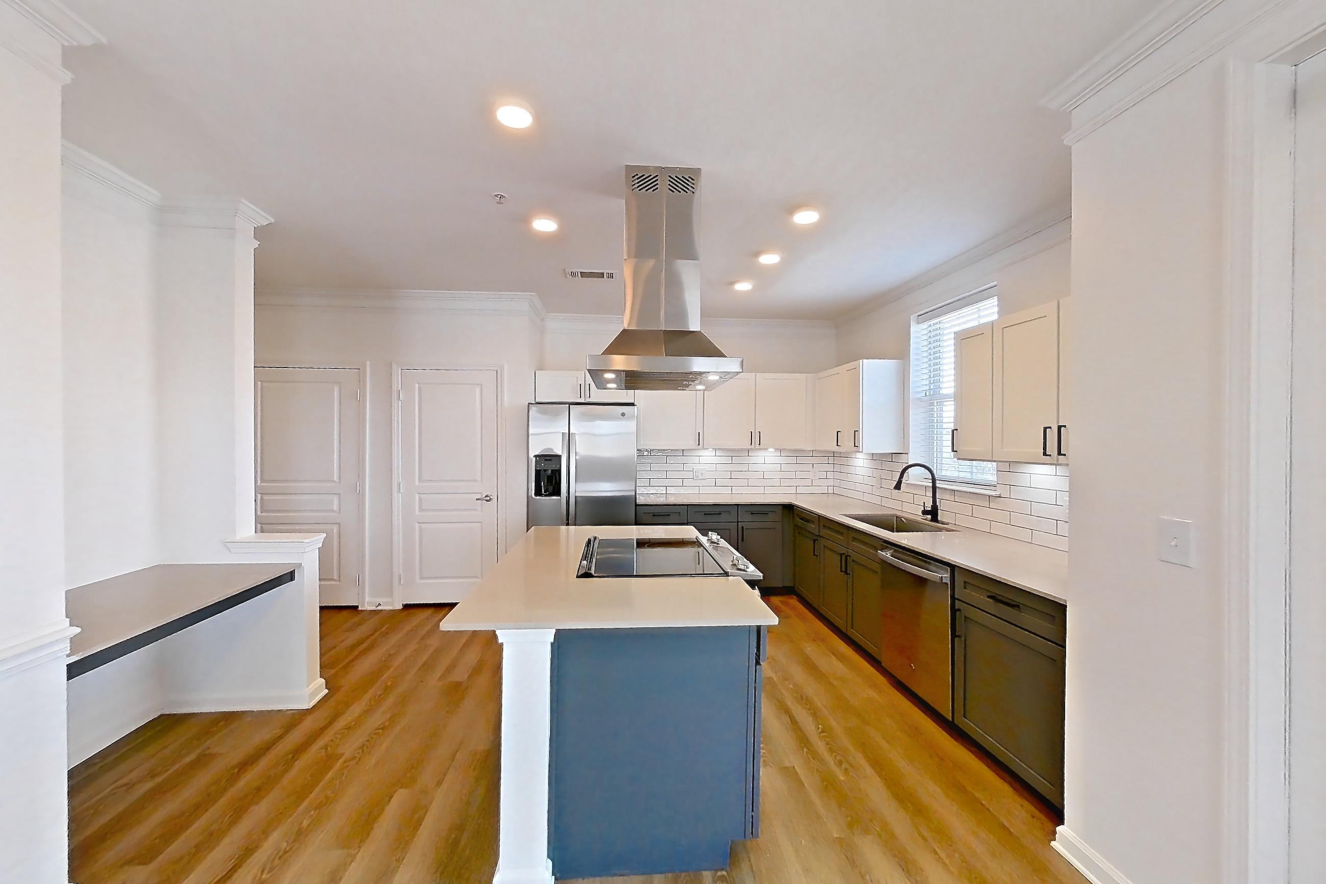 DINING ROOM (representative of this floor plan)