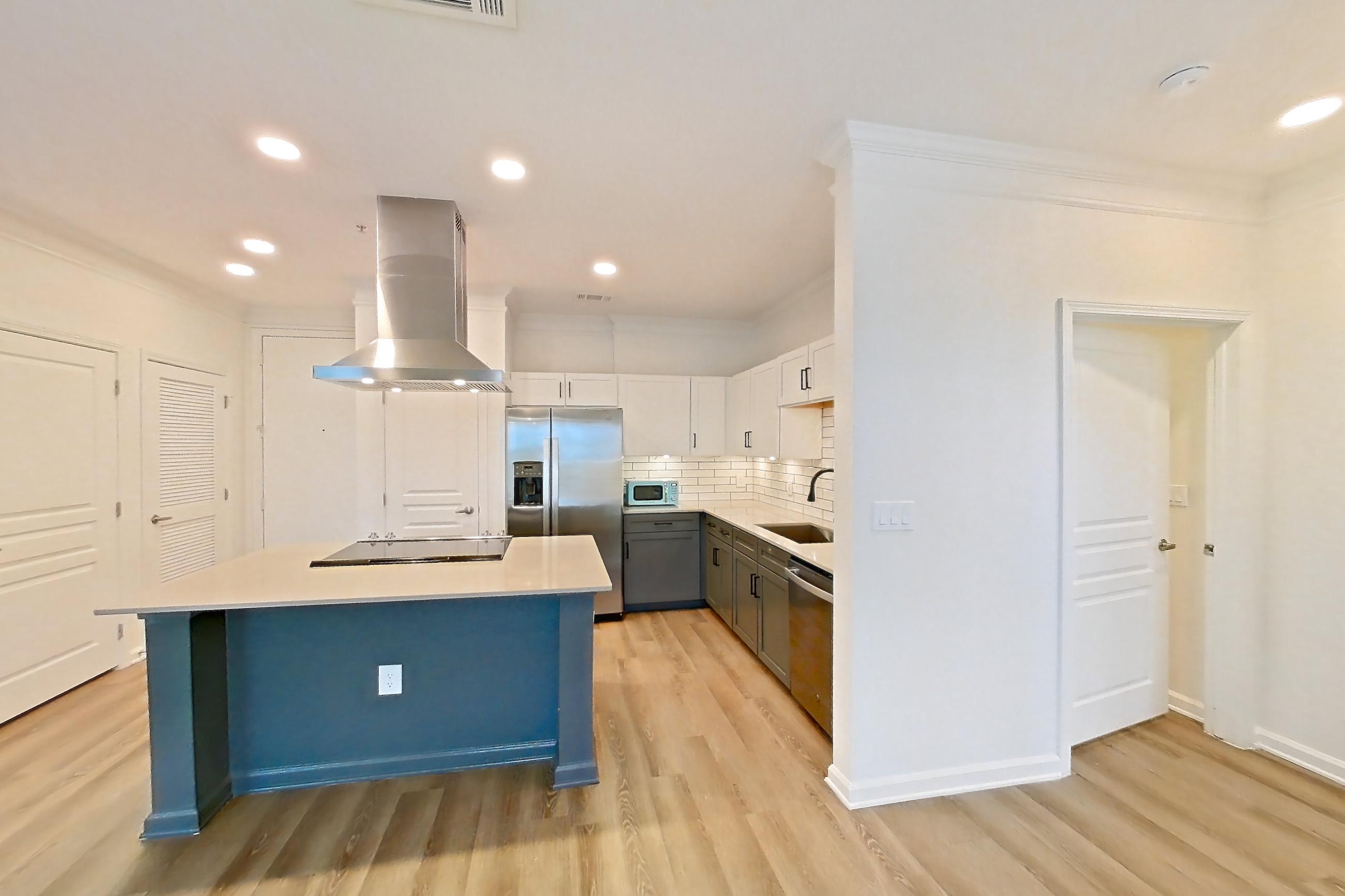 DINING ROOM (representative of this floor plan)