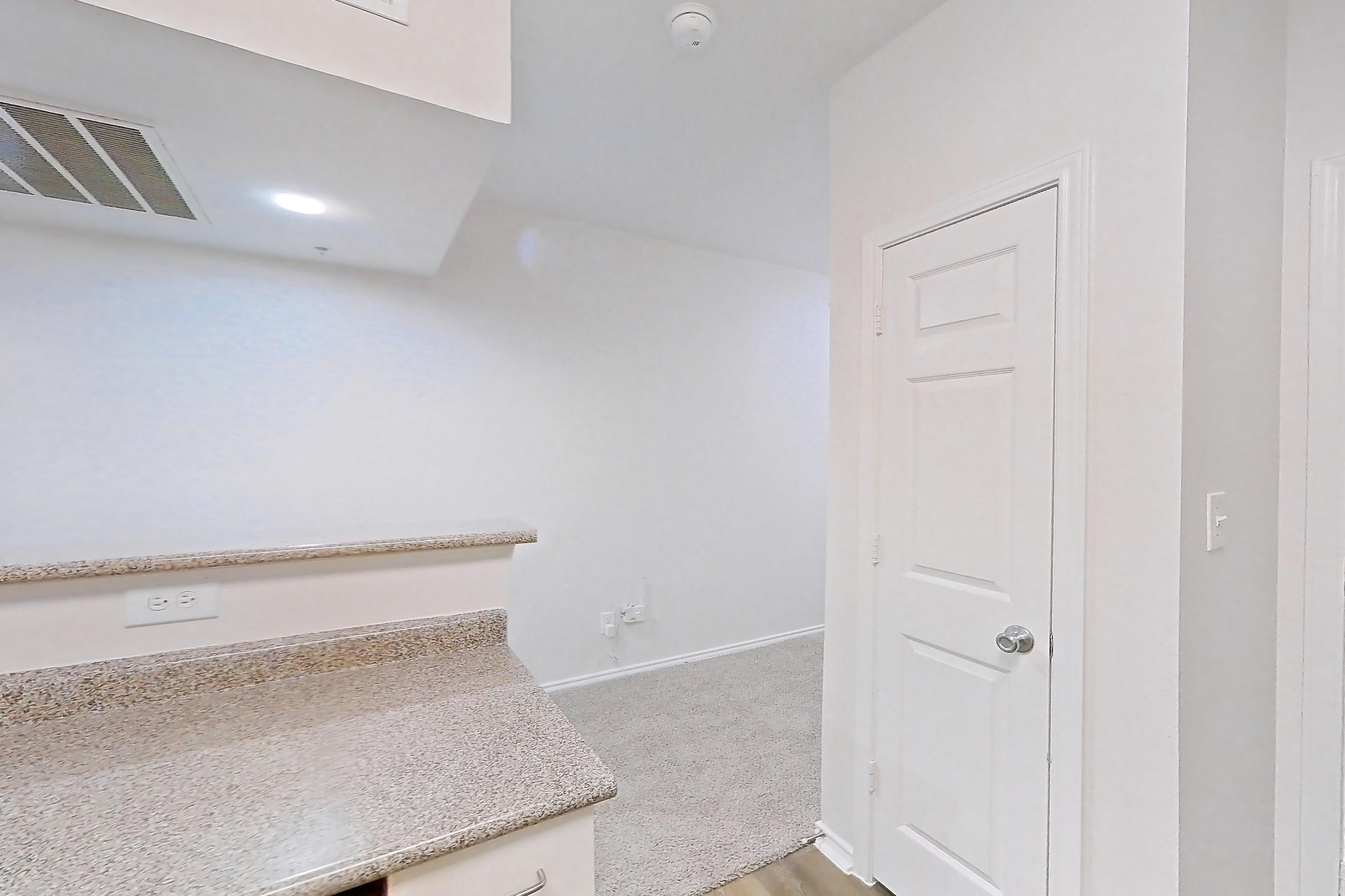 Kitchen in Apartment 723 at Lantower Round Rock, C1GS floor plan