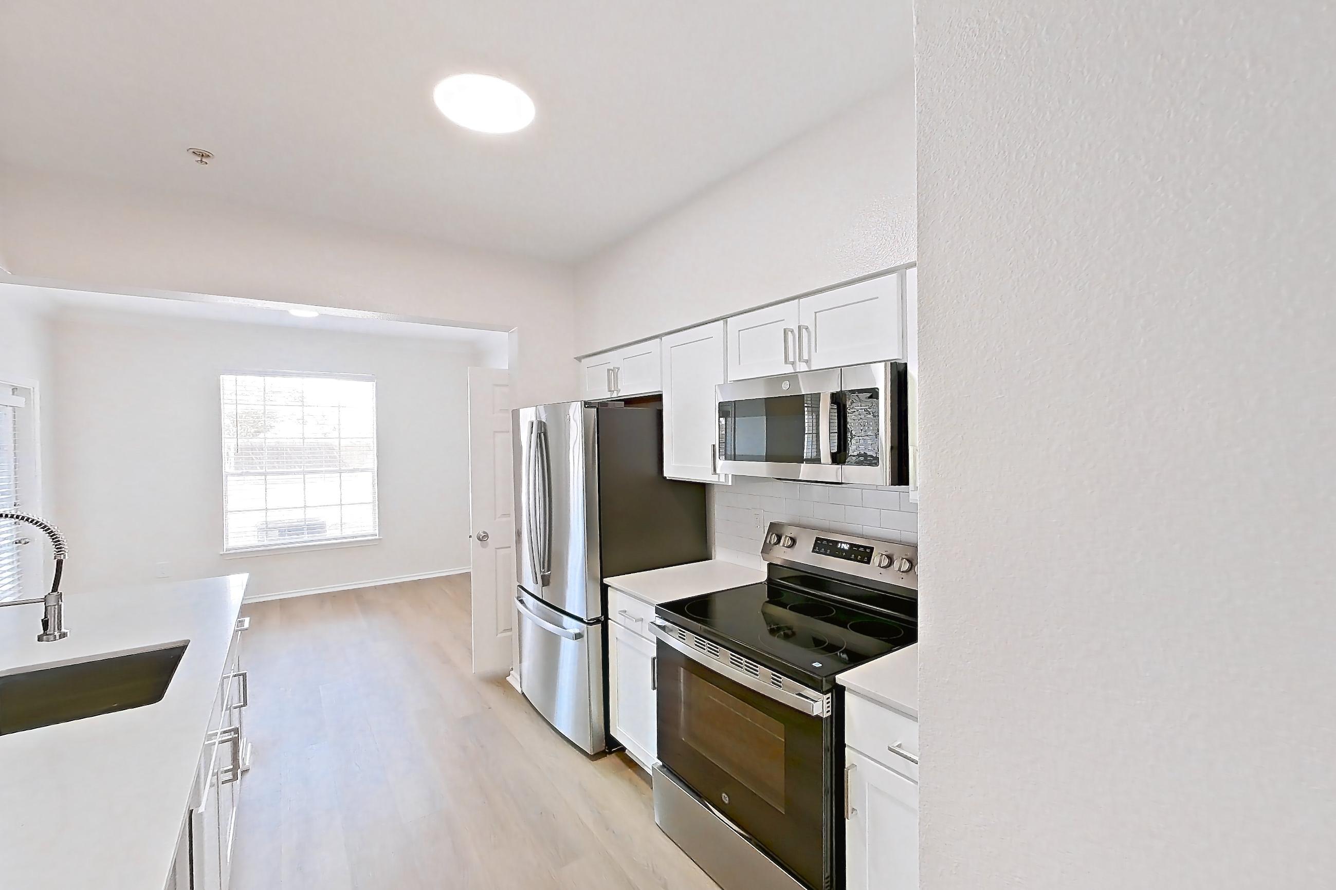 KITCHEN CORNER