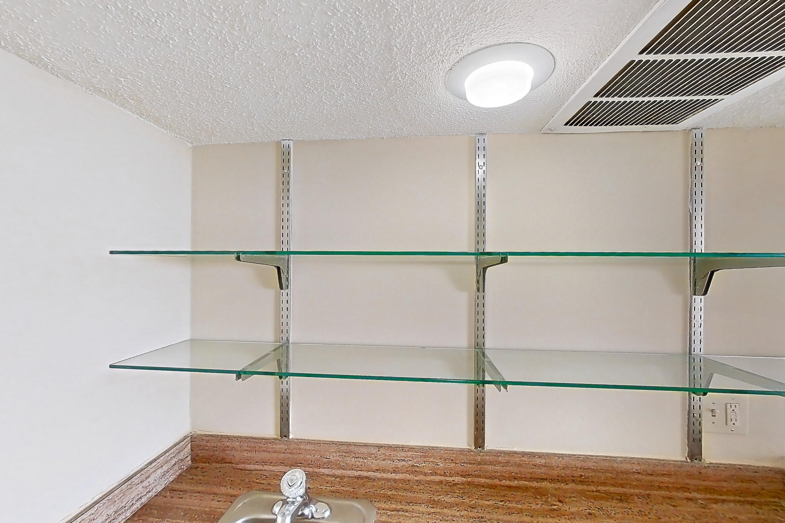KITCHENETTE (representative of this floor plan)