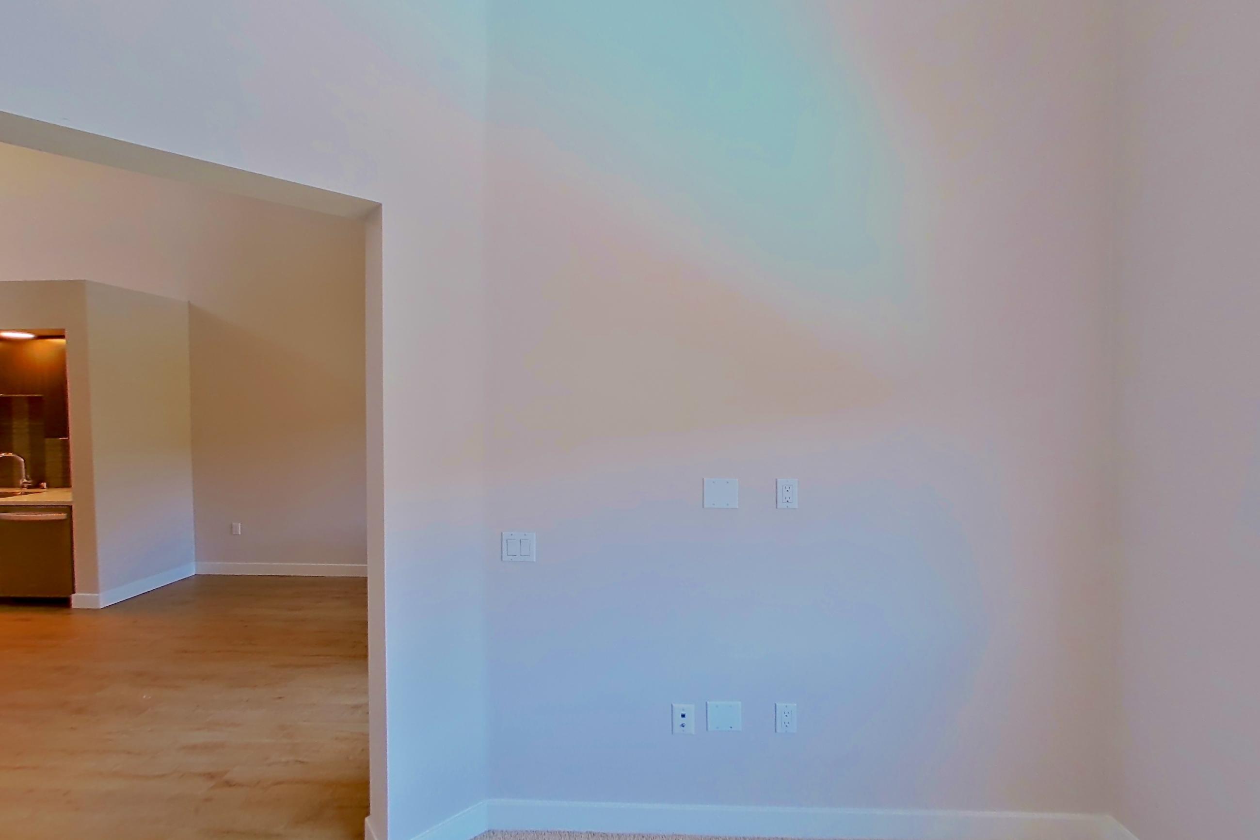 LIVING SPACE 2