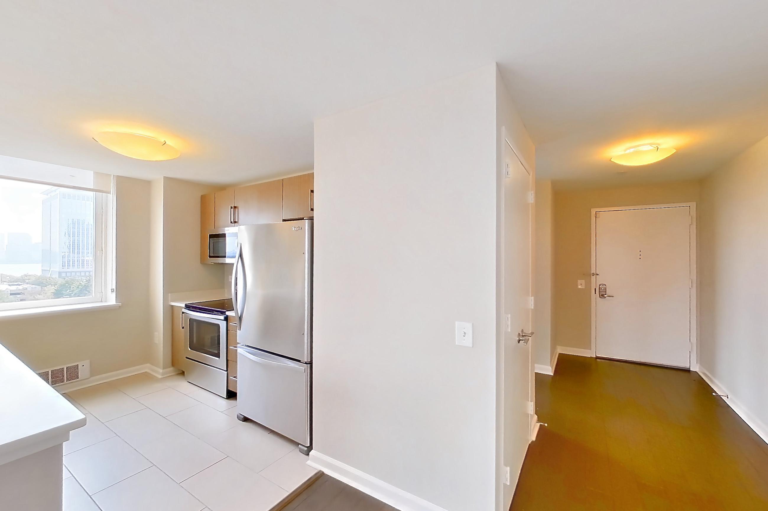 LIVING SPACE ENTRY