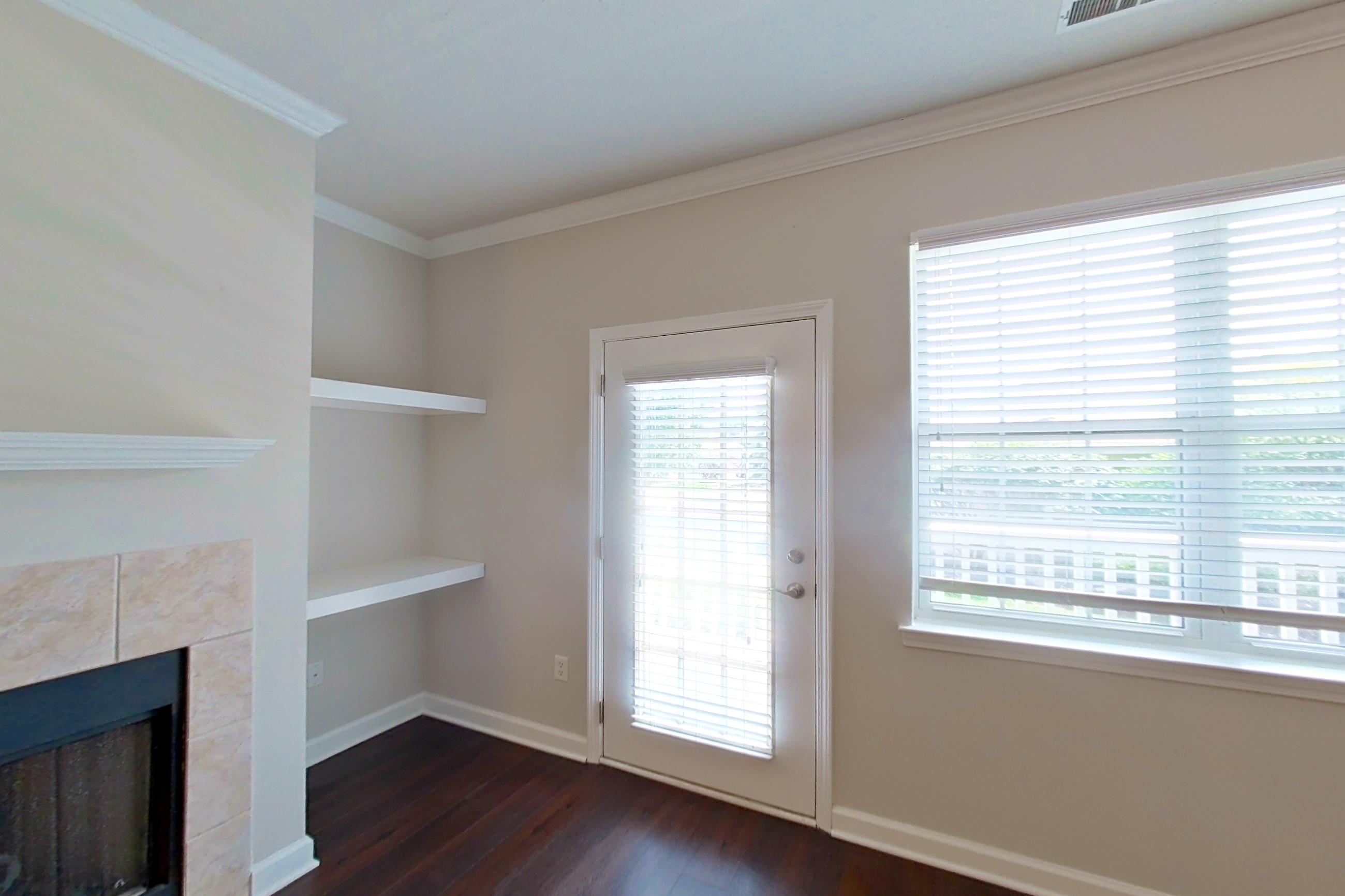 LIVING ROOM 2