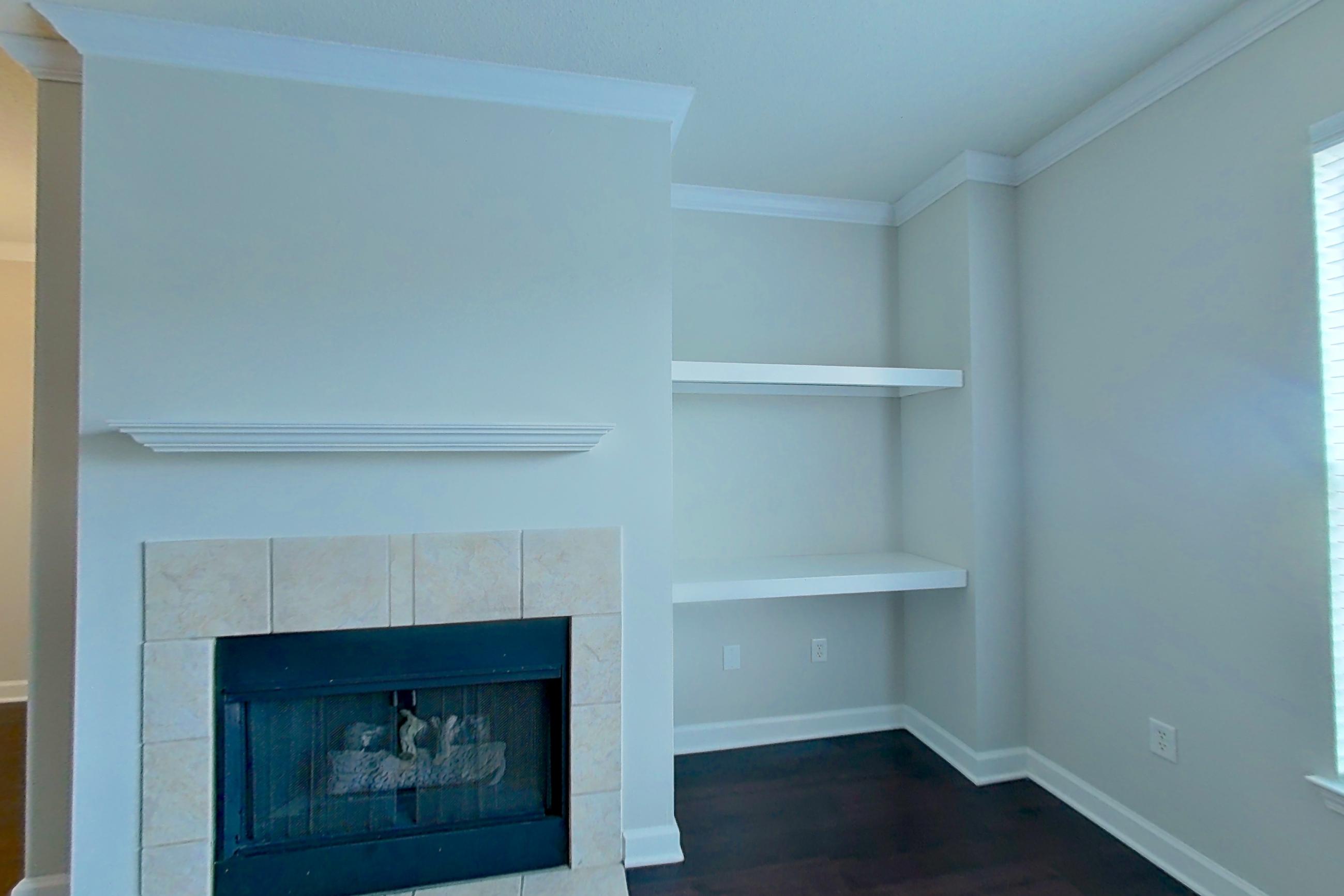 LIVING ROOM 2