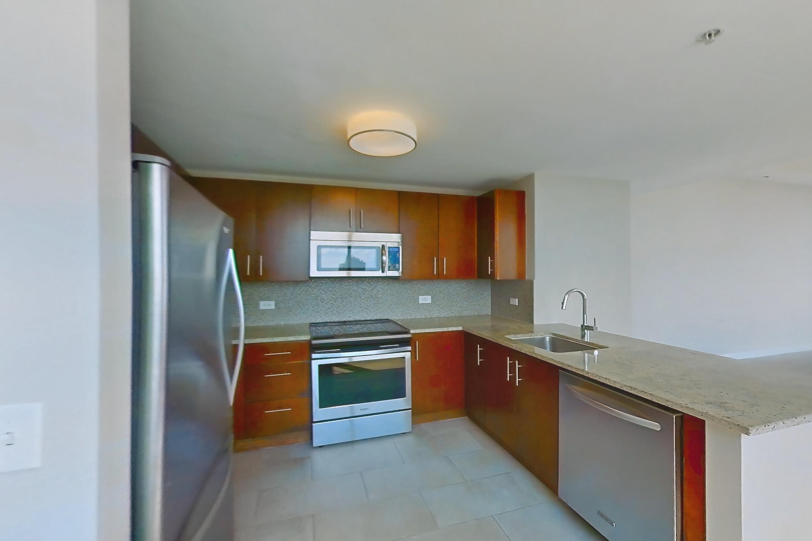 LIVING SPACE ENTRY