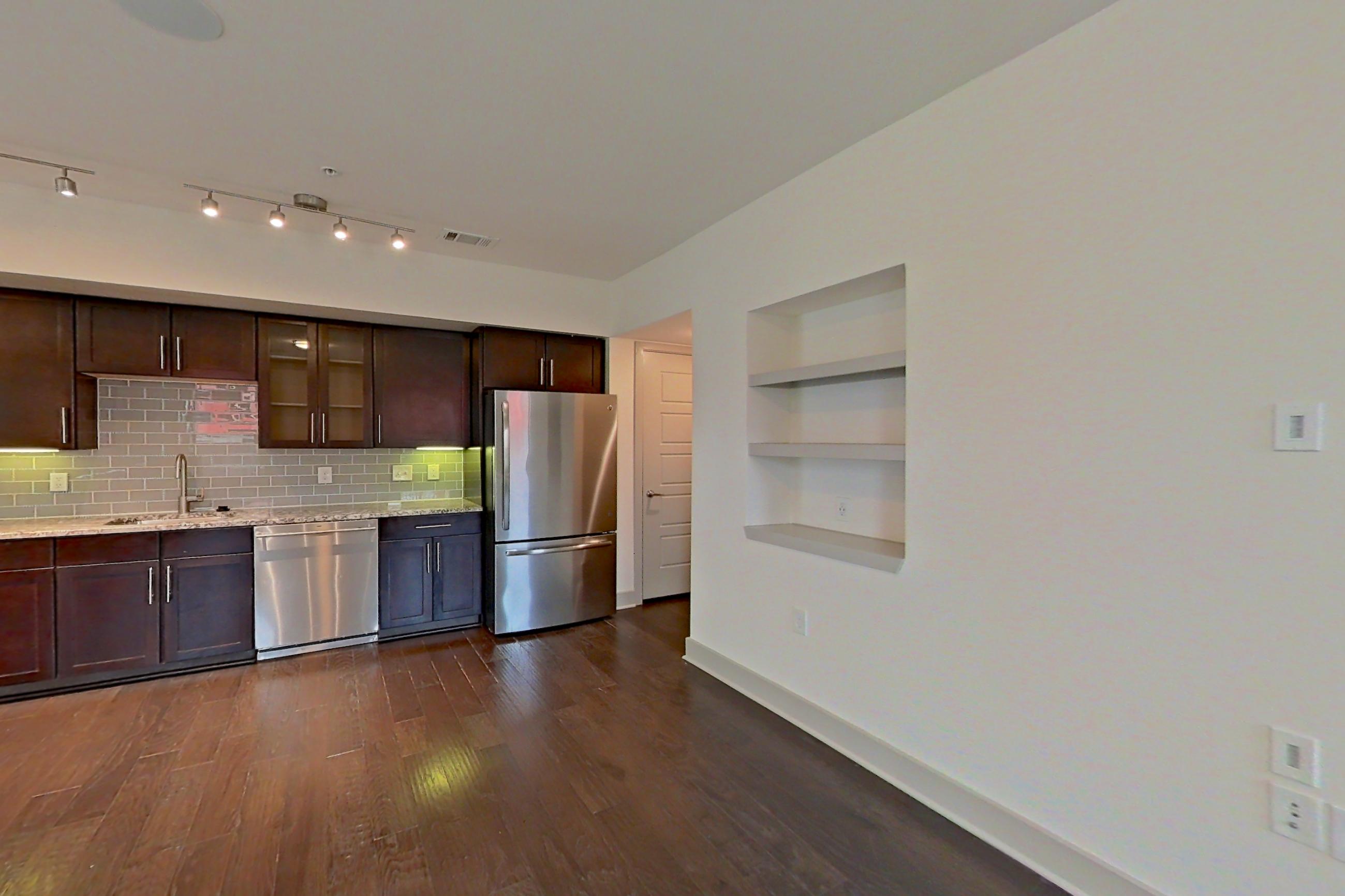 LIVING ROOM L3