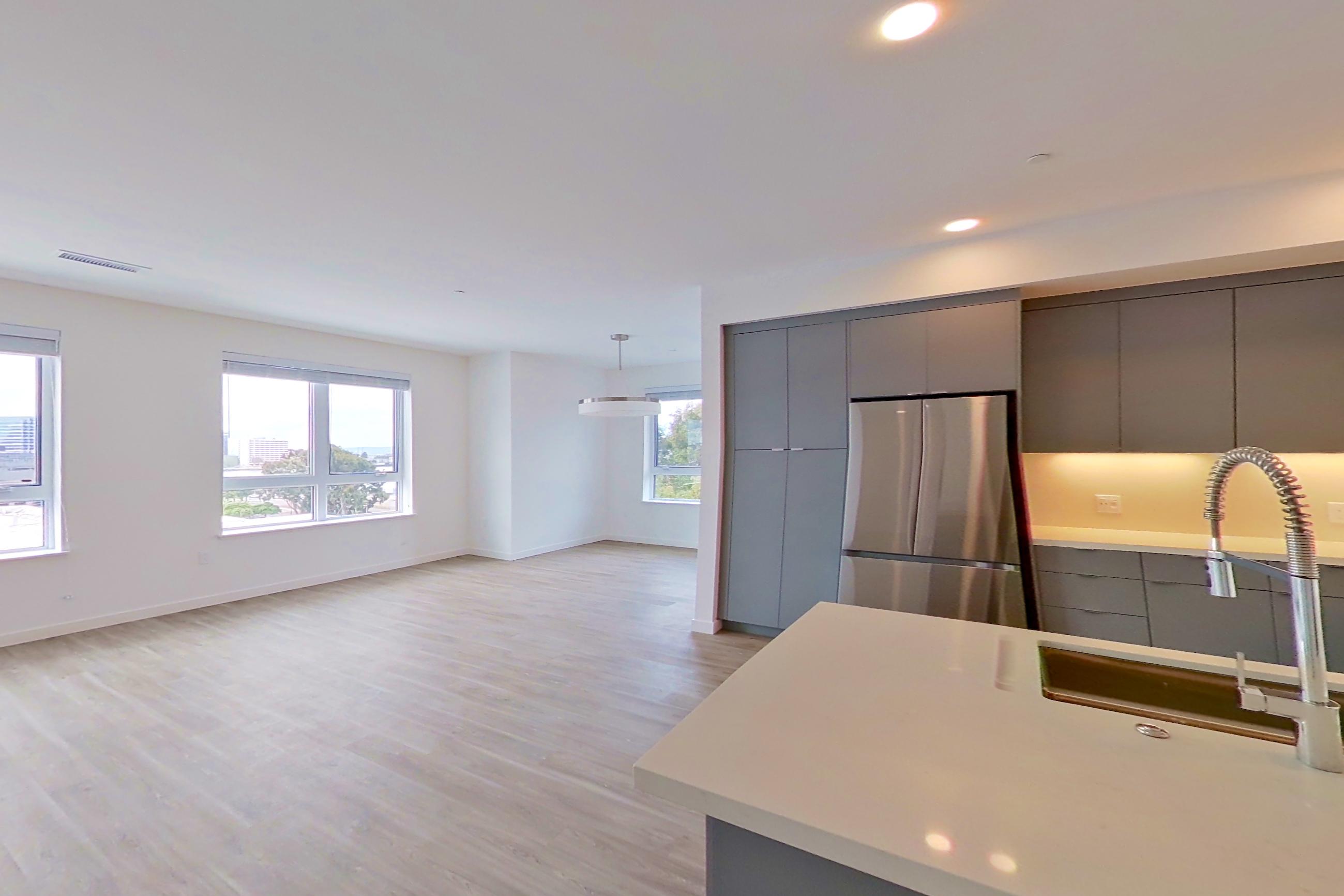 LIVING SPACE WALKWAY