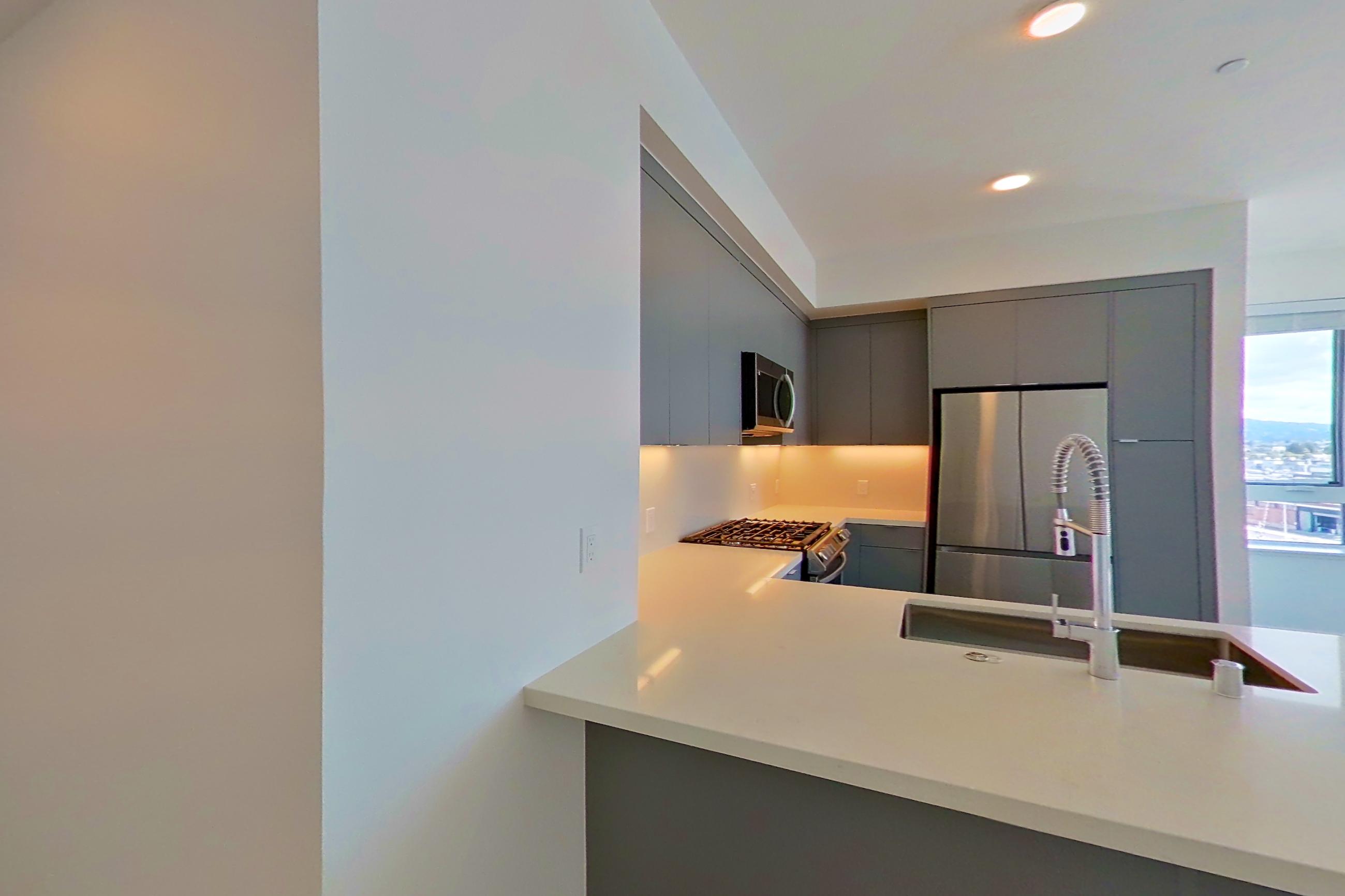 LIVING SPACE HALLWAY