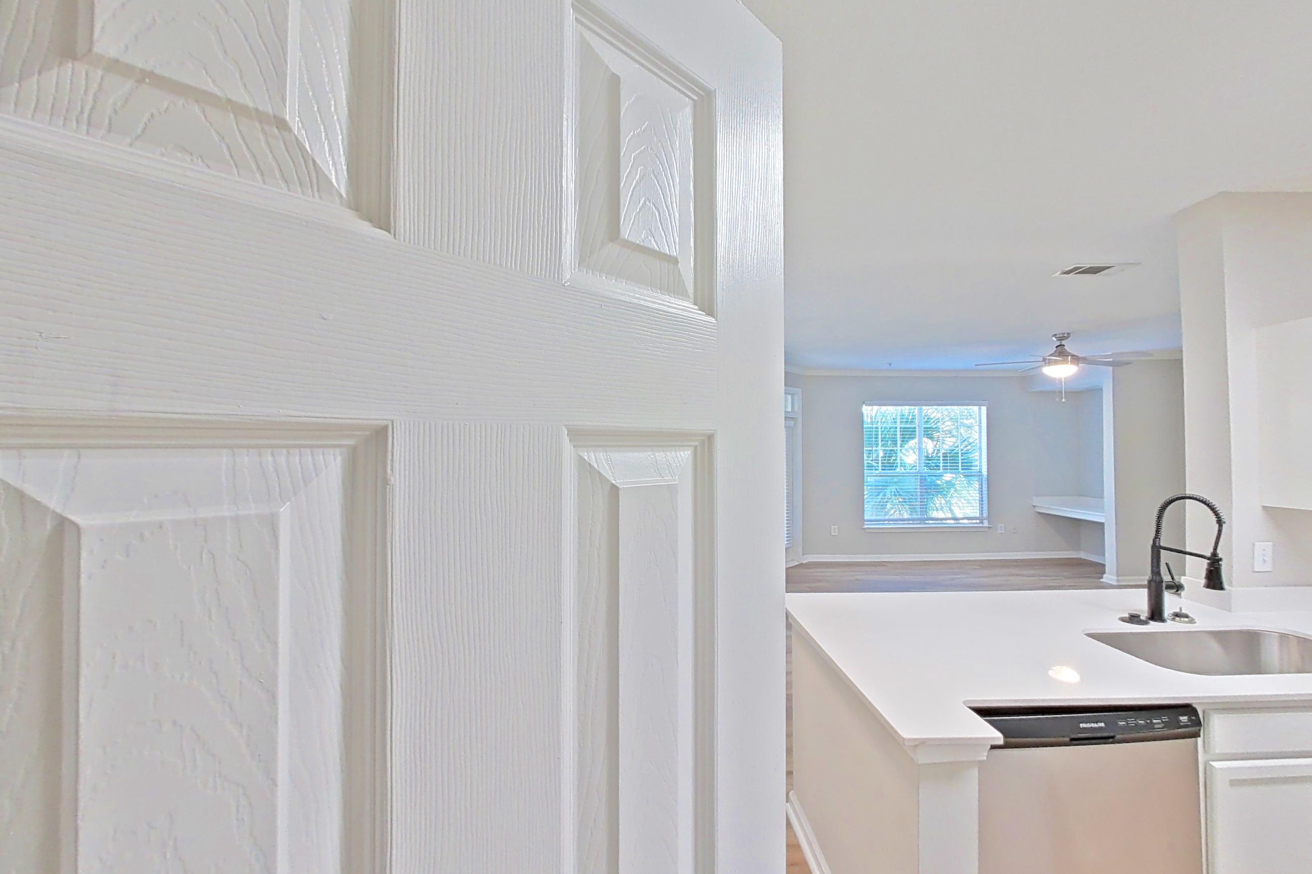 KITCHEN PANTRY