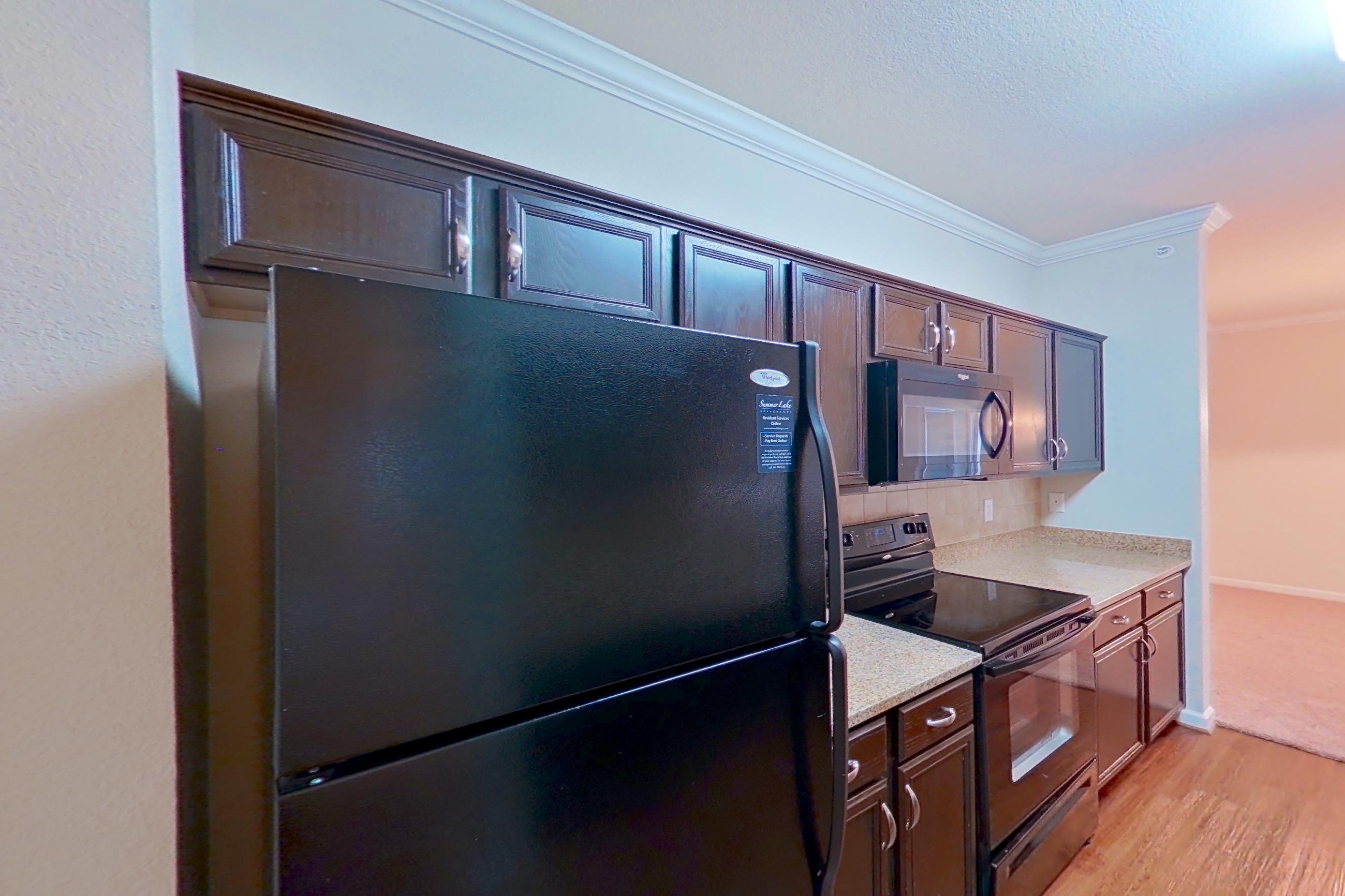KITCHEN HALL