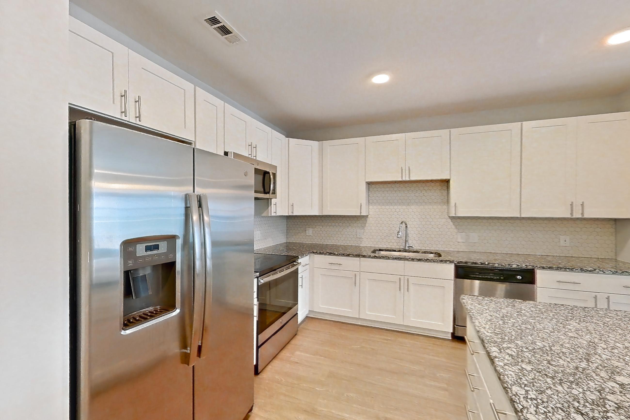 KITCHEN PANTRY