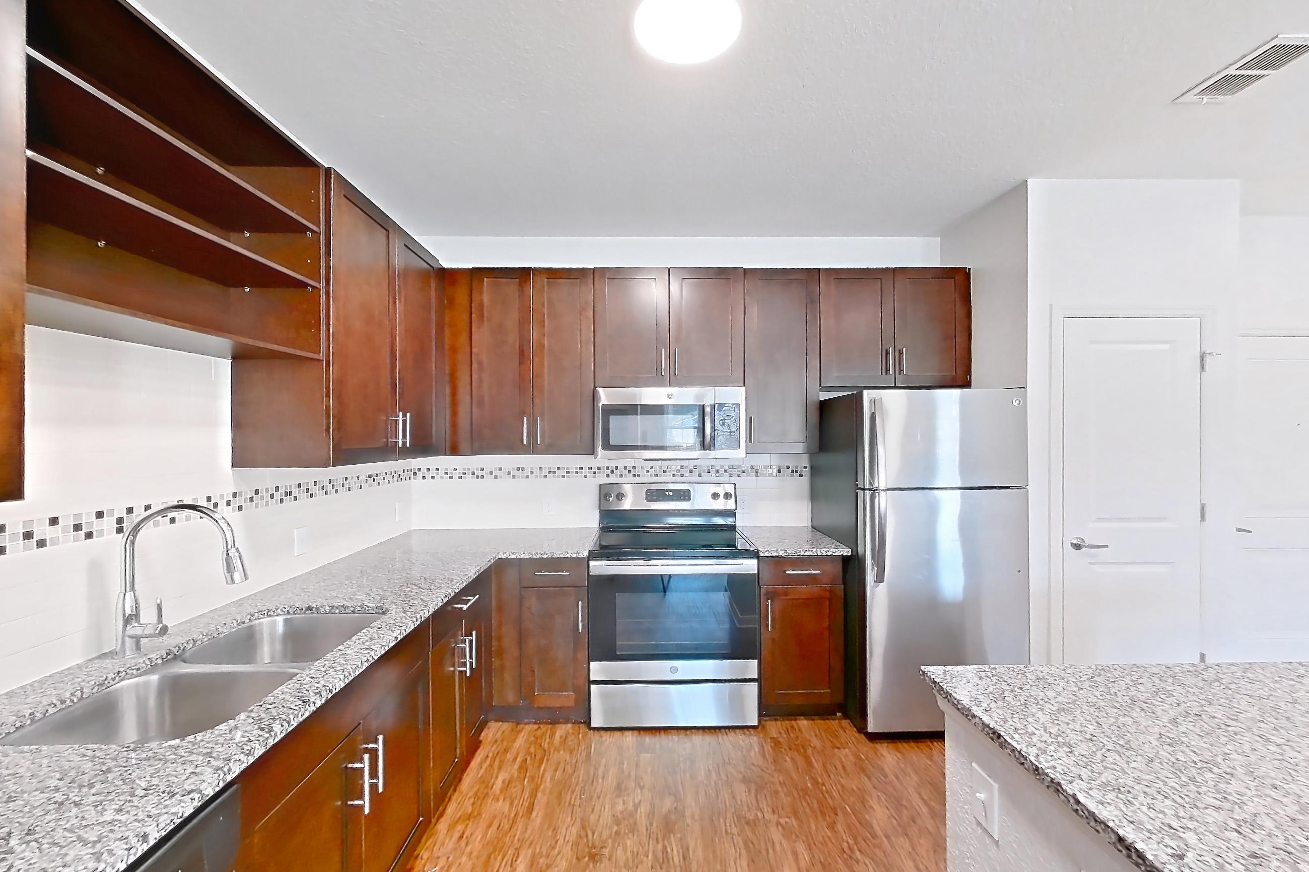 Kitchen, Apartment 117 at Lantower Asturia