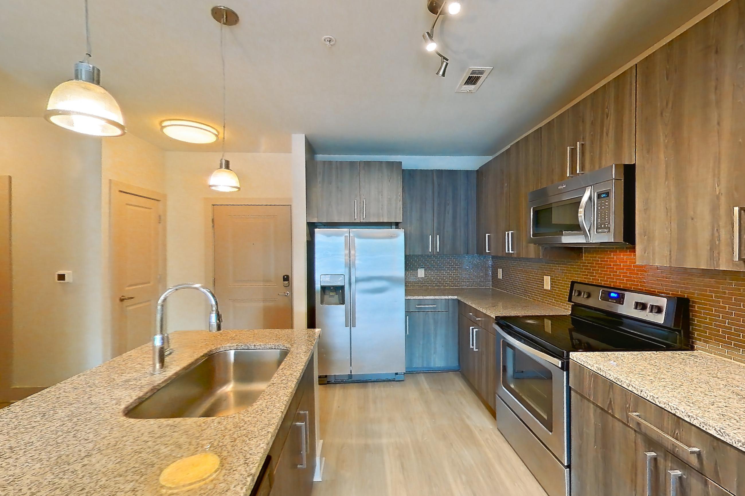 KITCHEN PANTRY