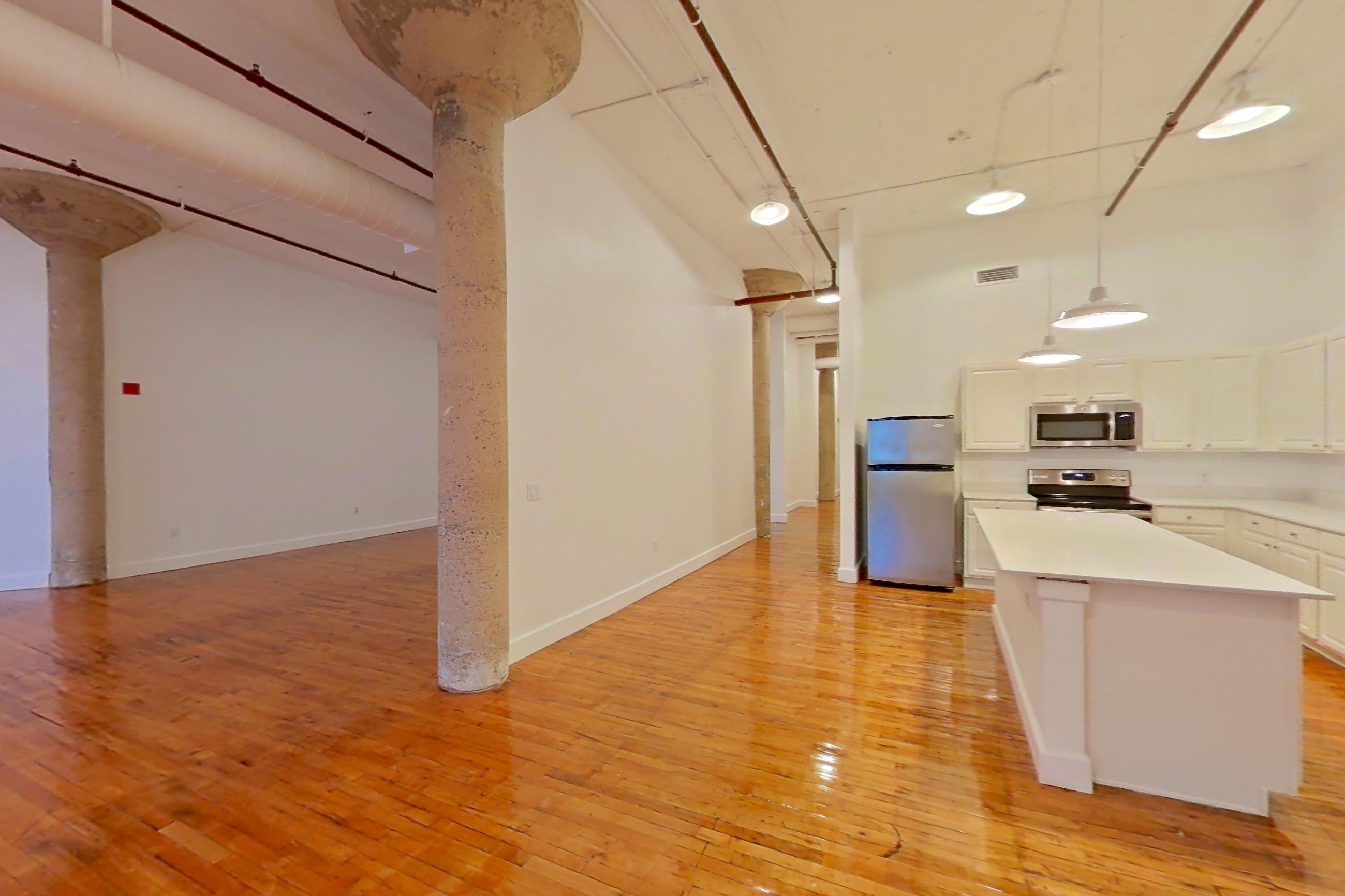 DINING ROOM (representative of this floor plan)