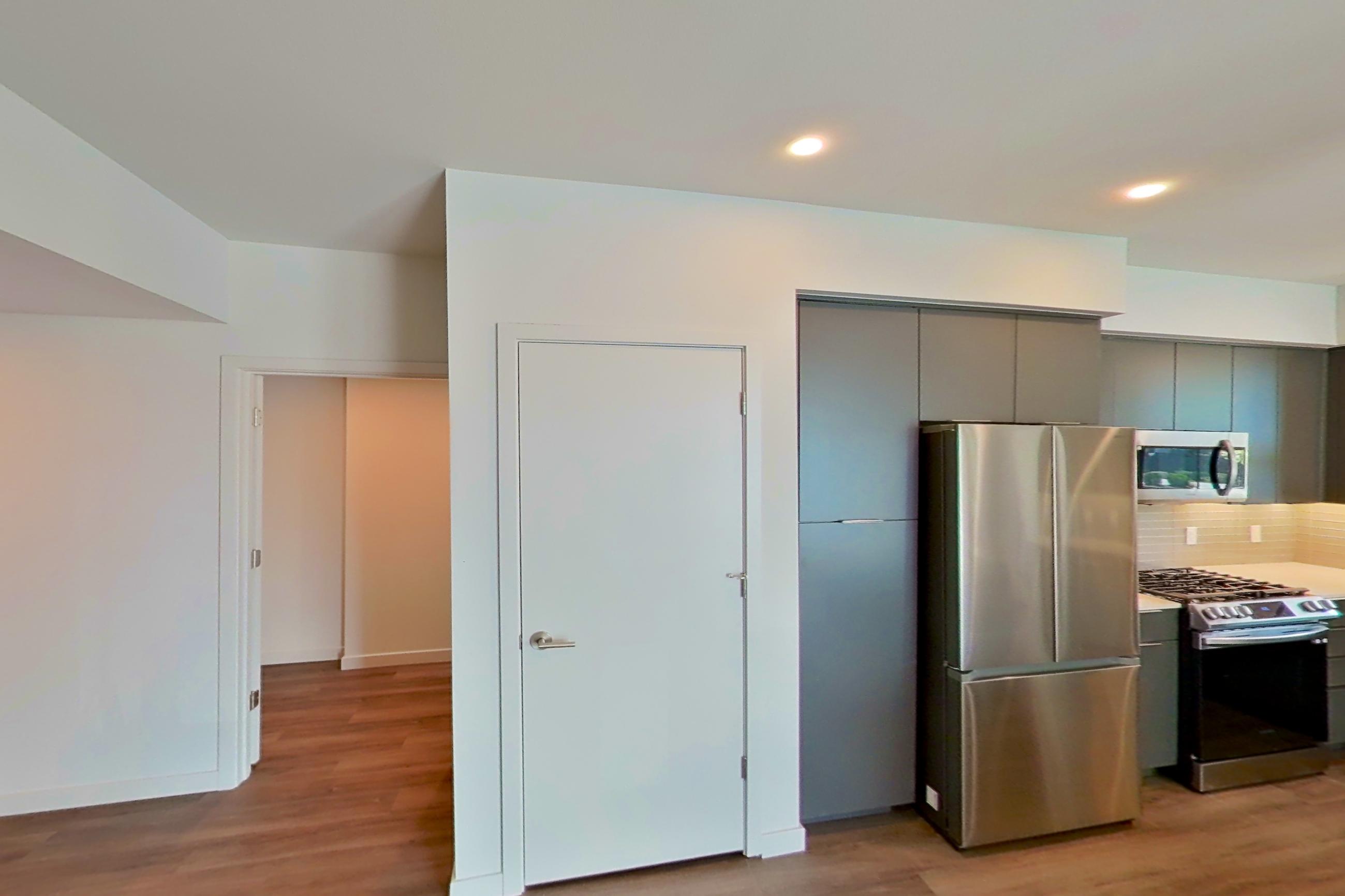 DINING ROOM (representative of this floor plan)