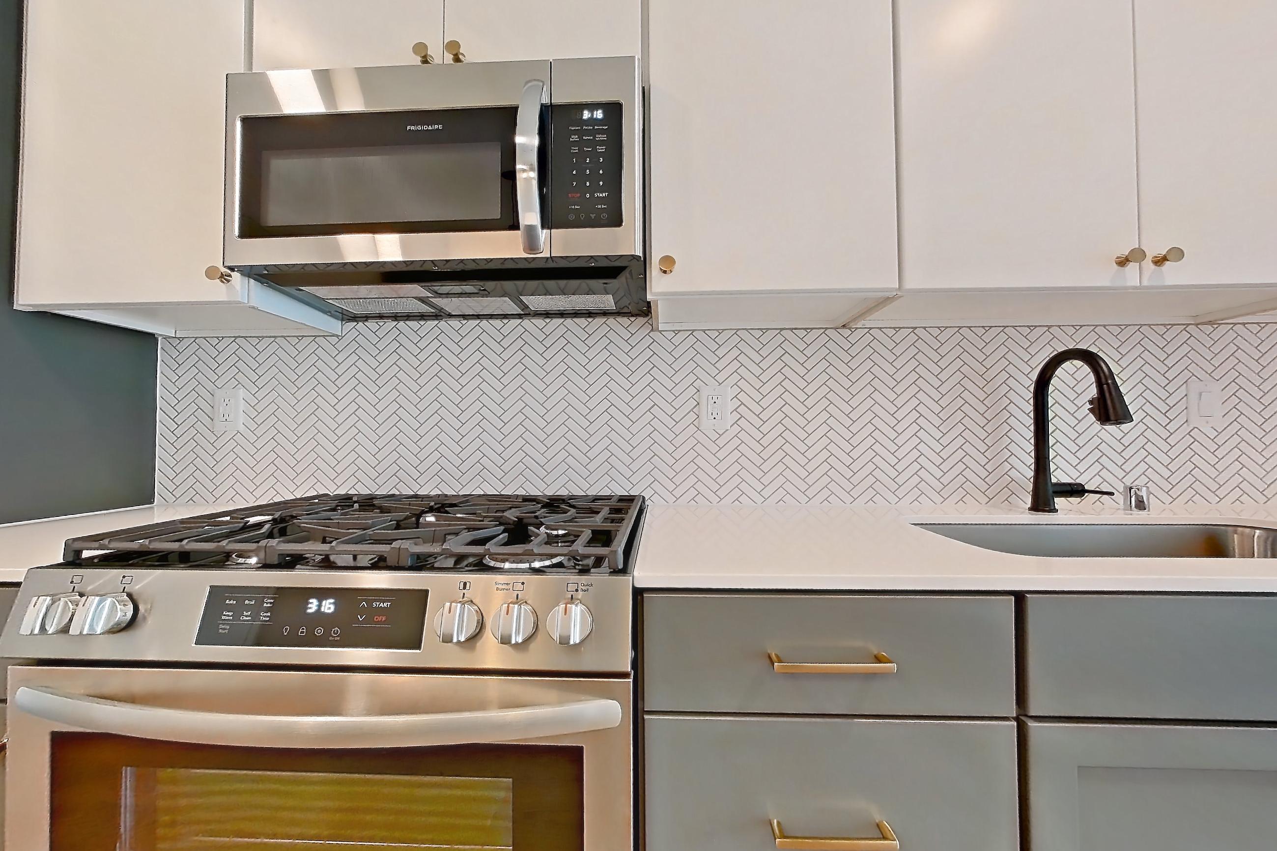 KITCHEN (representative of this floor plan)