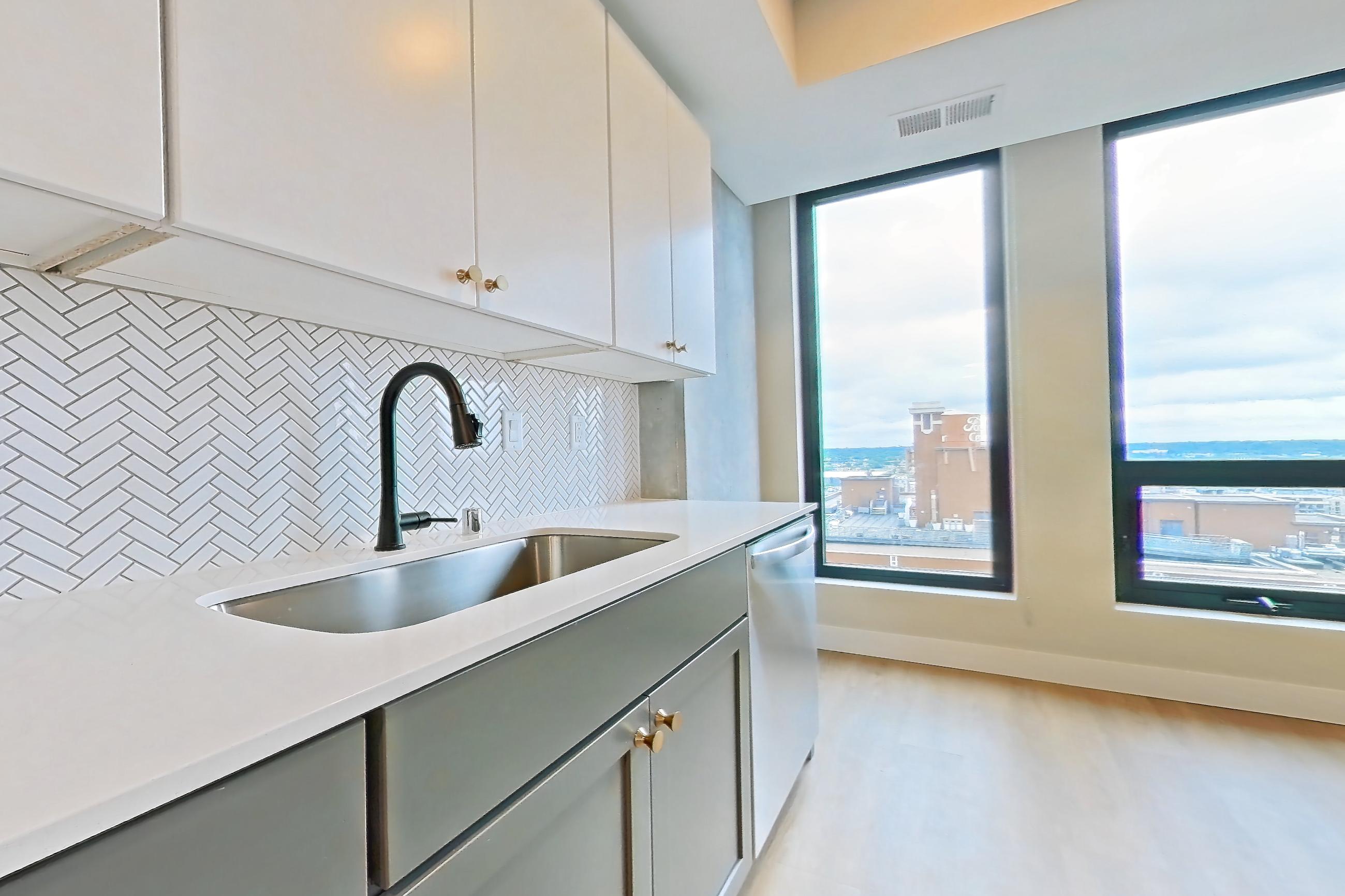 KITCHEN (representative of this floor plan)